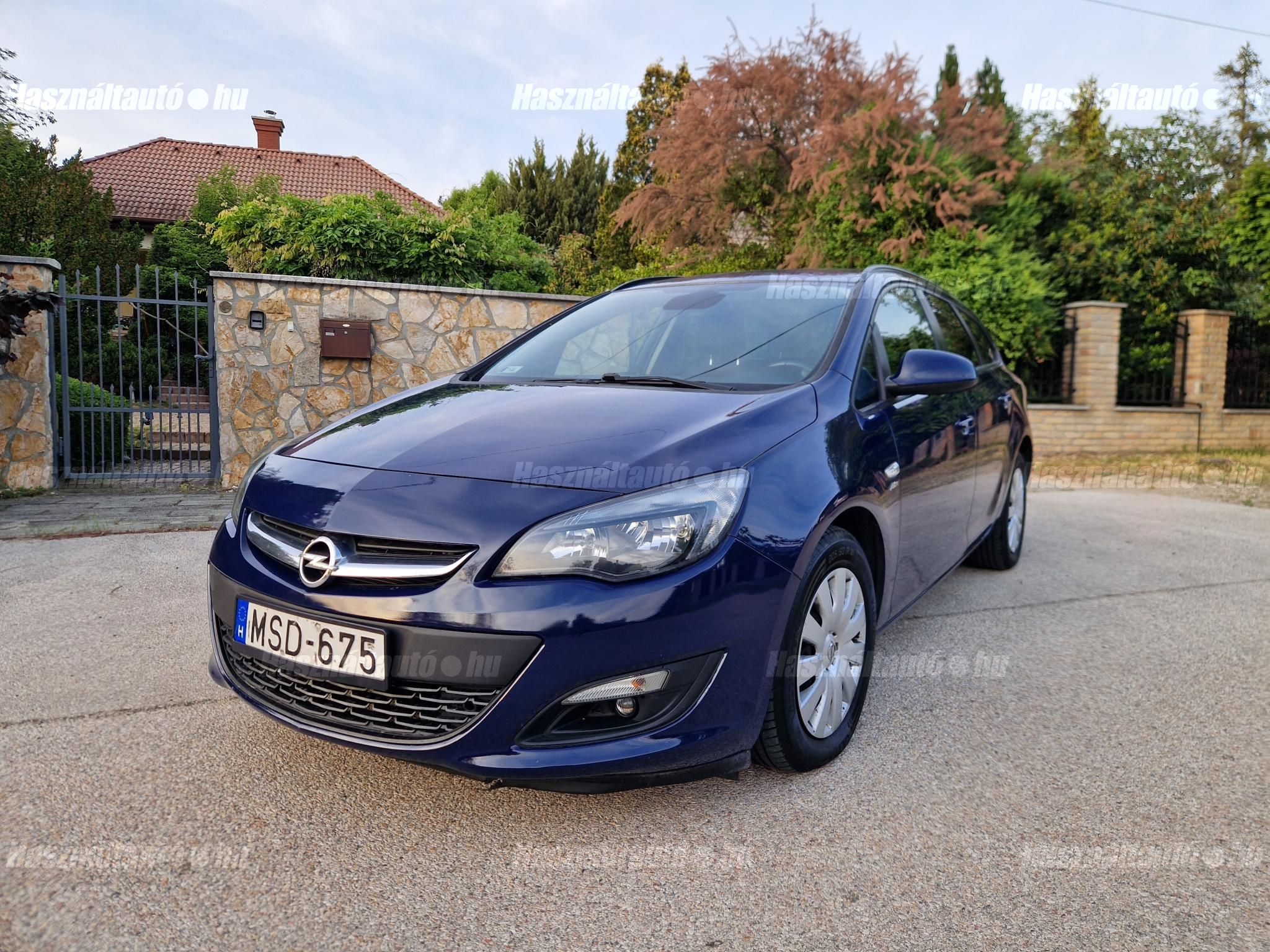 OPEL ASTRA J 2014/4 - 1