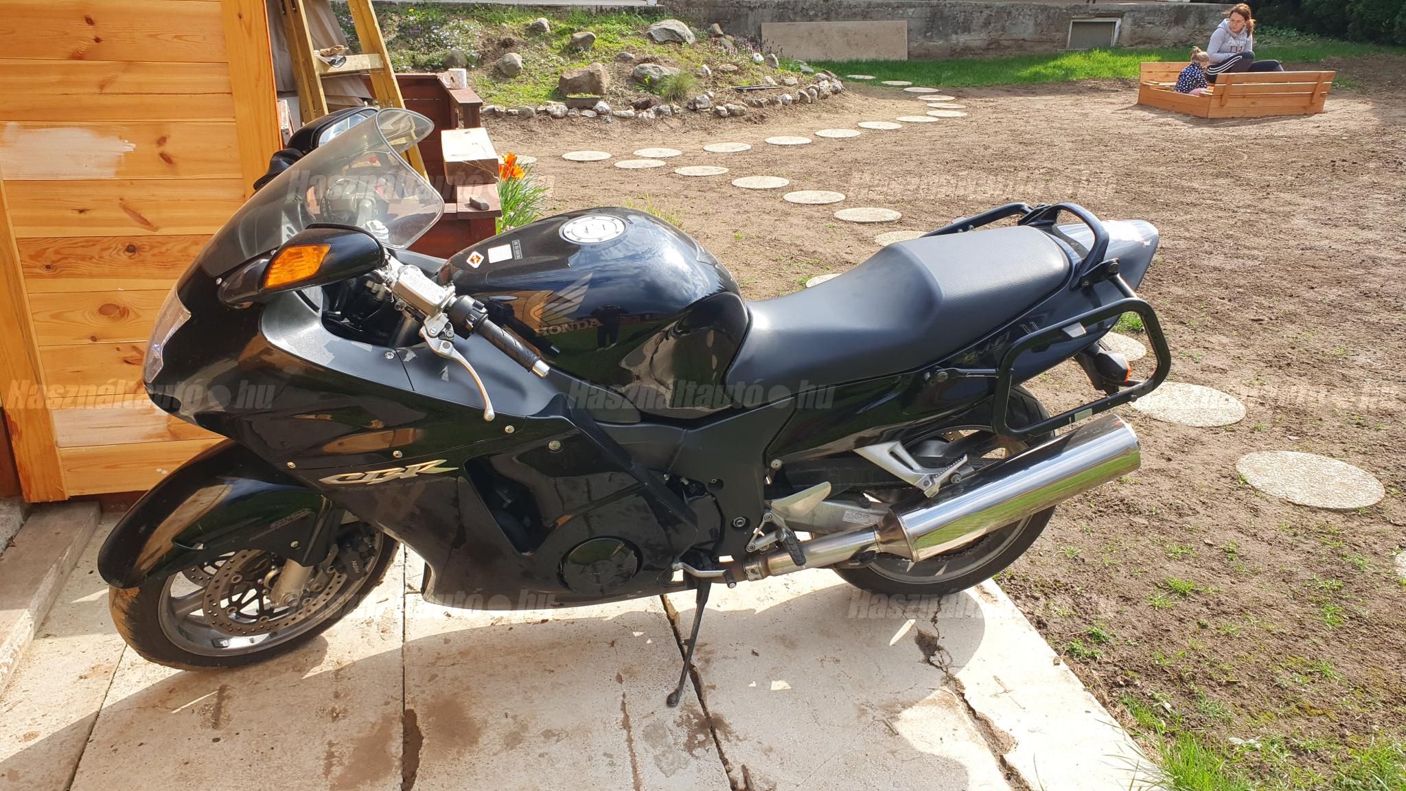 HONDA CBR 1100 XX 2005/6 - 1
