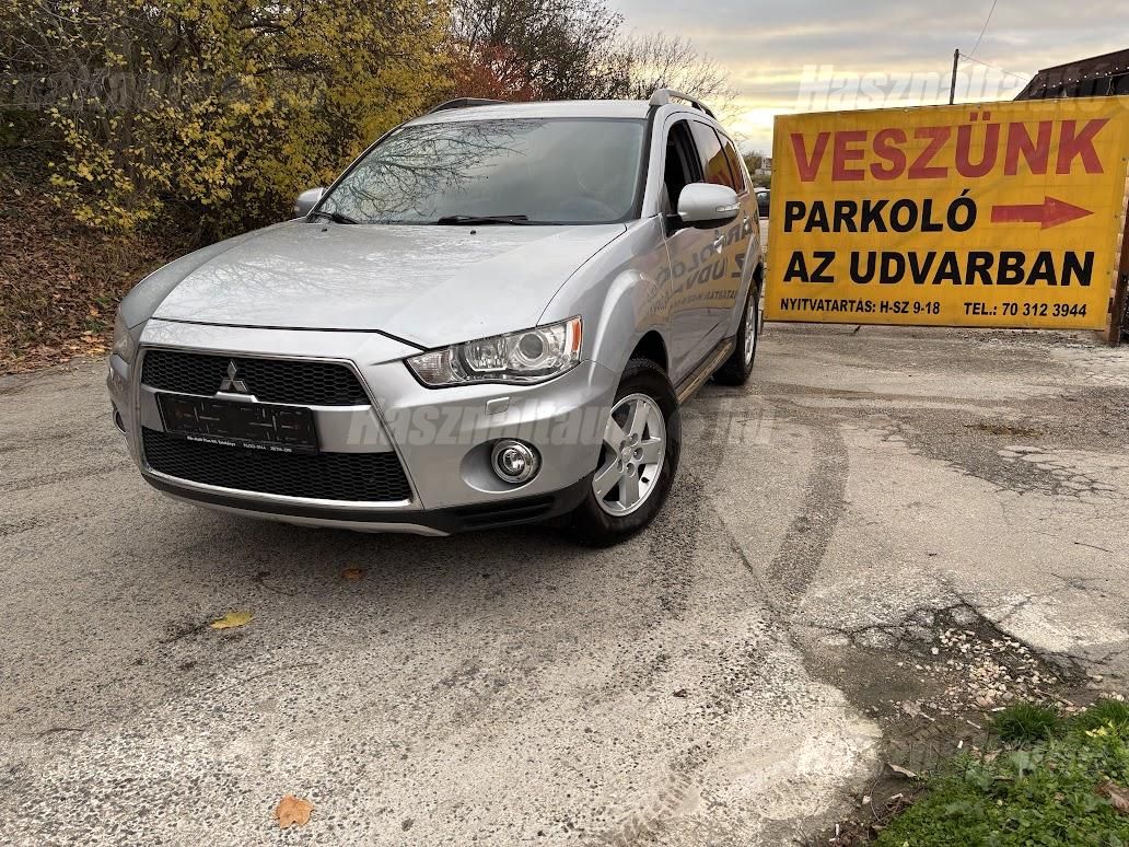 MITSUBISHI OUTLANDER 2012/6 - 1