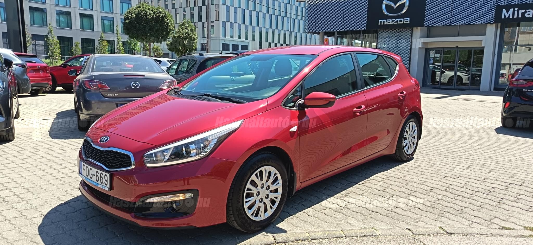 KIA CEE'D 2017/6 - 1