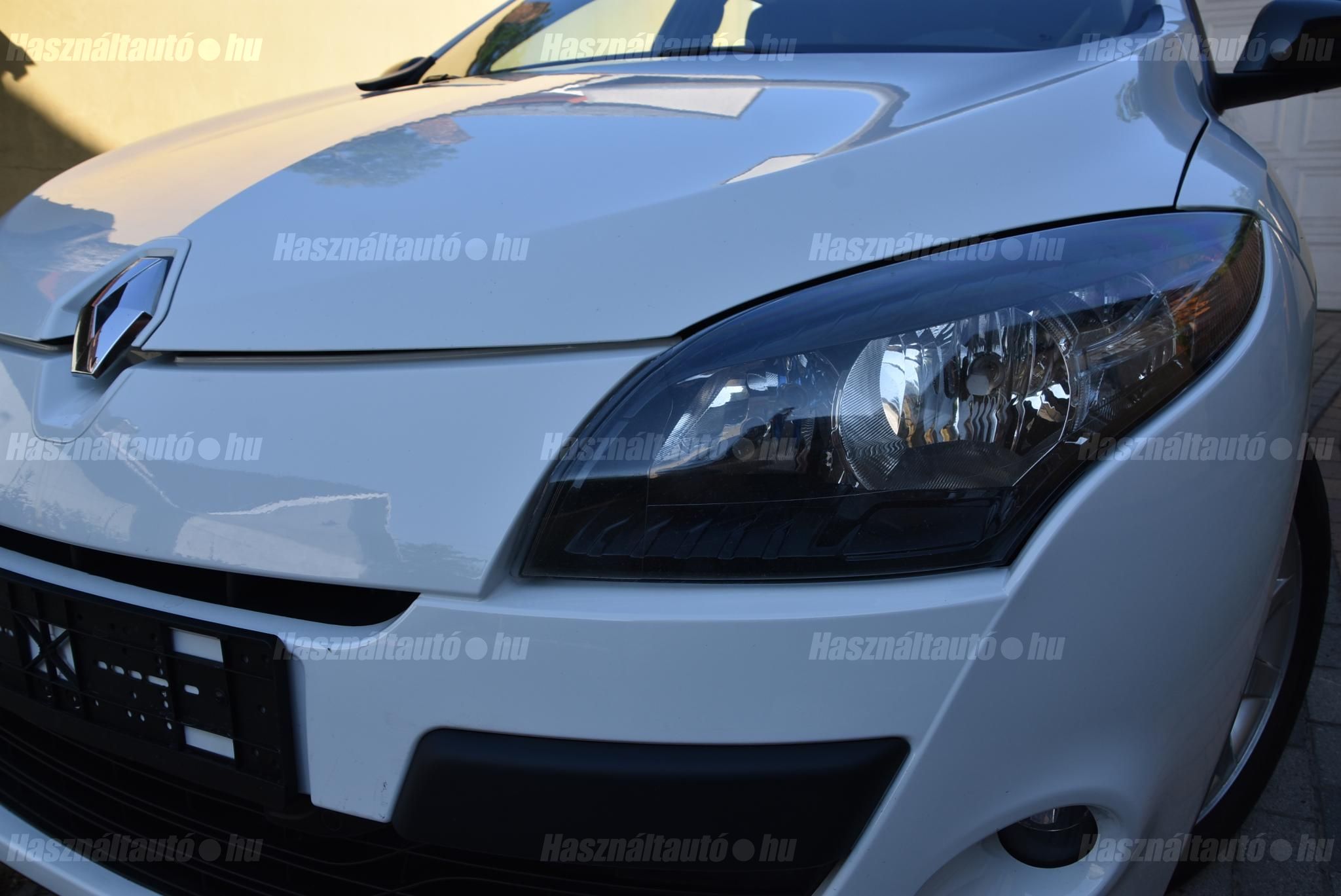RENAULT MEGANE 2012/11 - 1