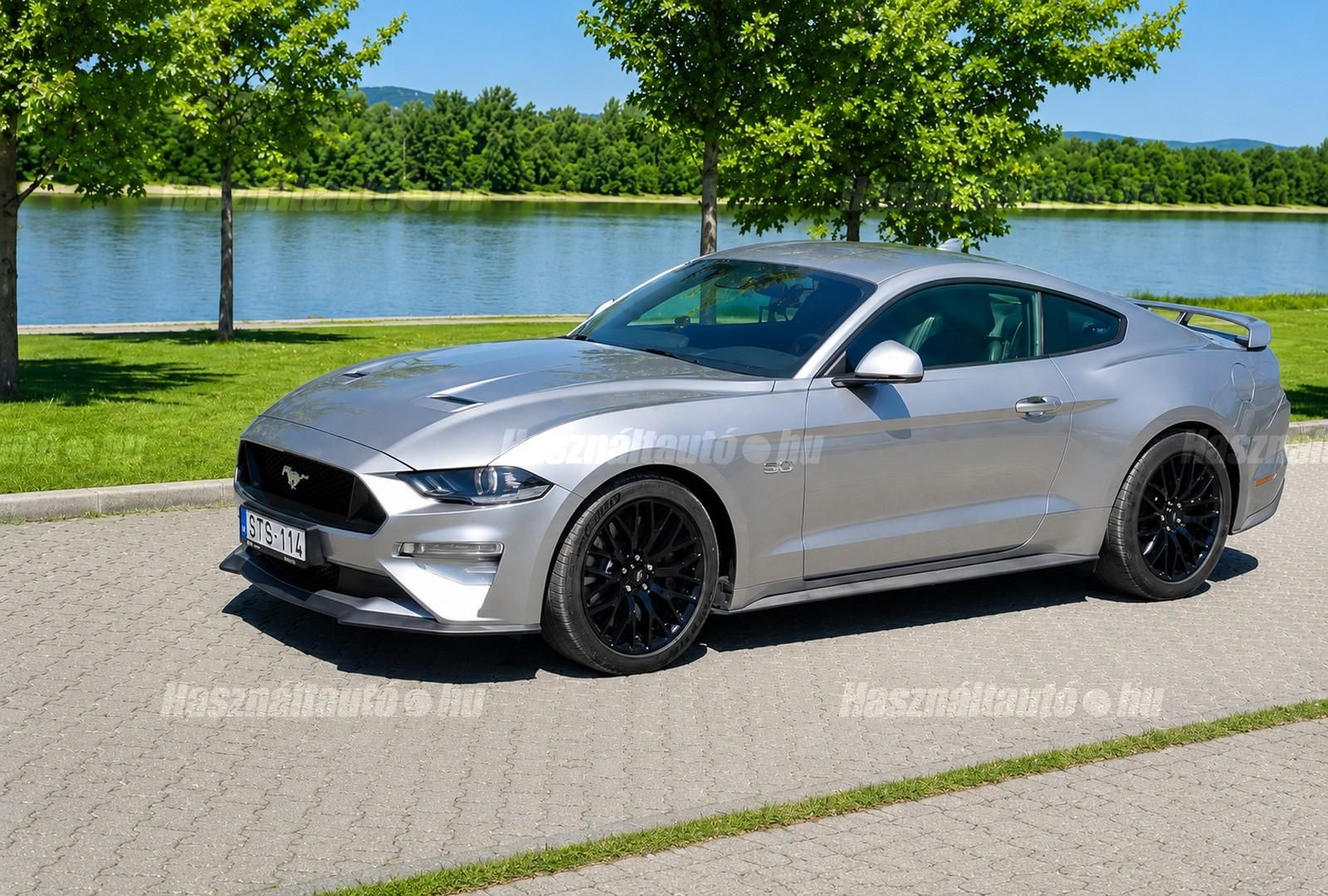 FORD MUSTANG 2021/6 - 1