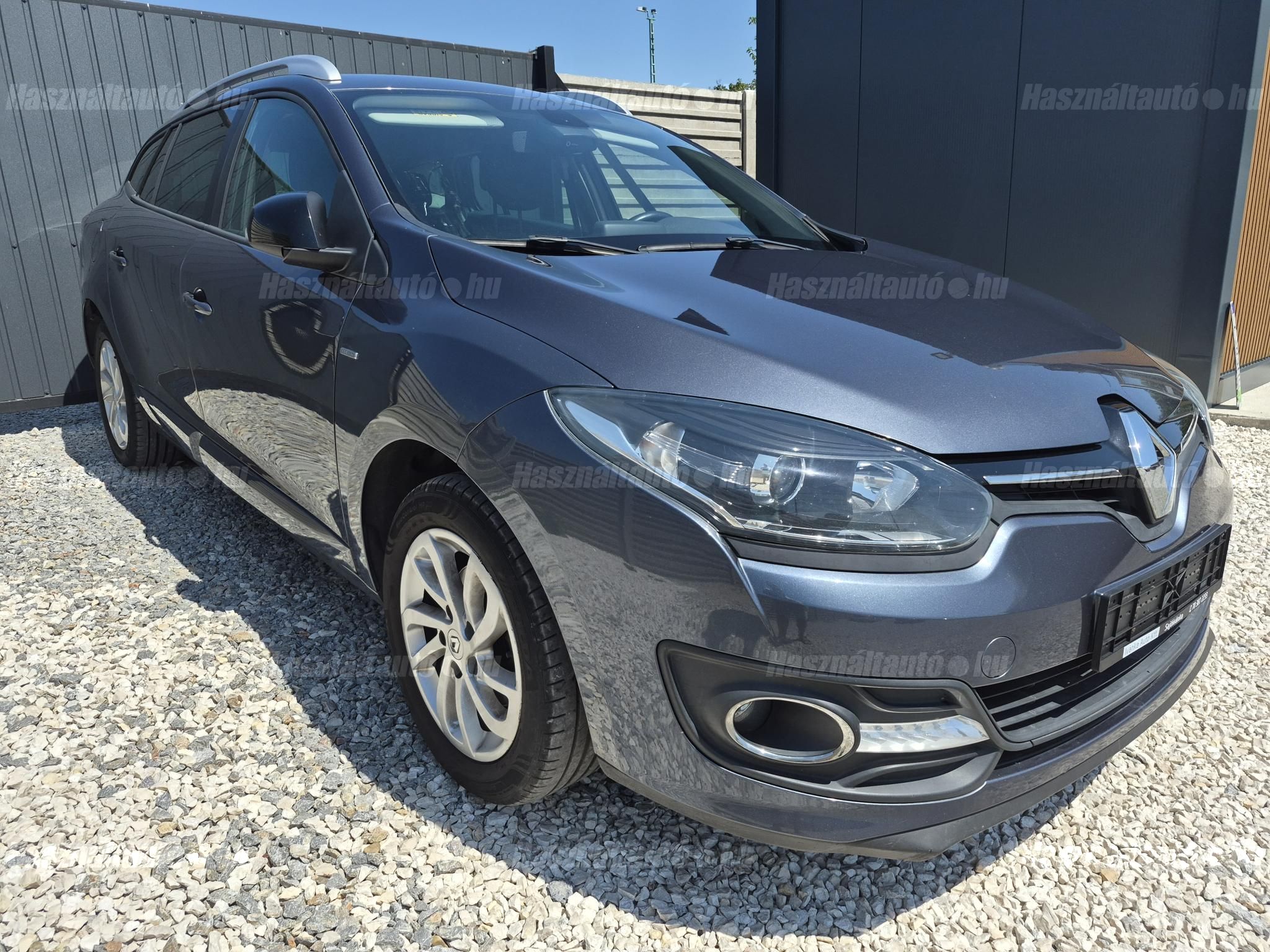 RENAULT MEGANE 2015/6 - 1