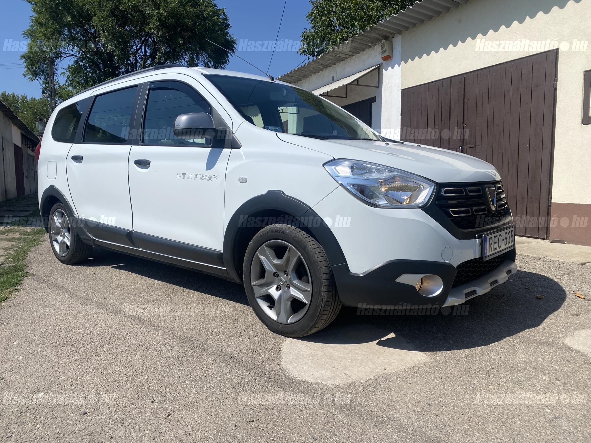 DACIA LODGY 2019/1 - 1