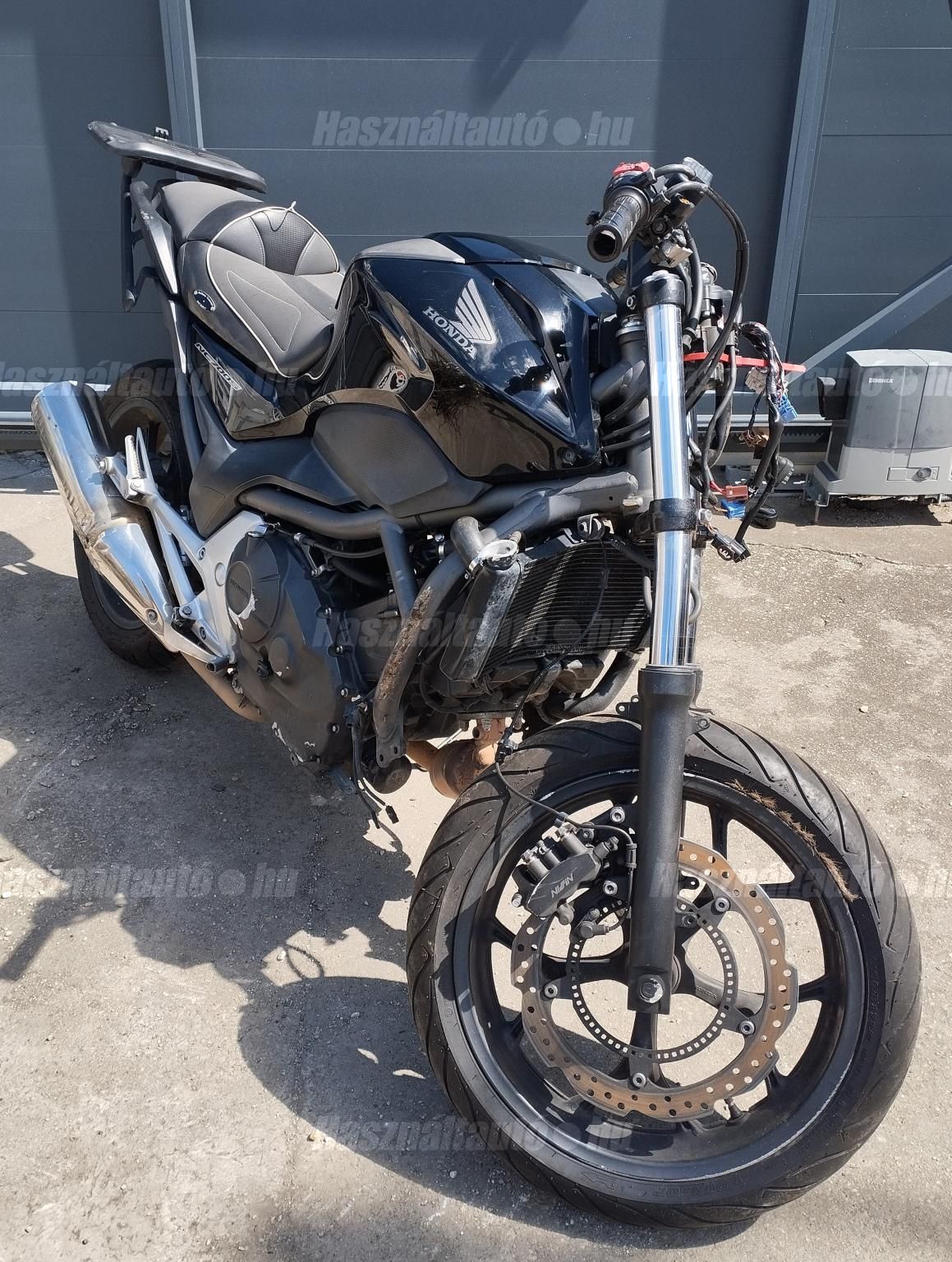 HONDA NC 700 S 2012/7 - 1