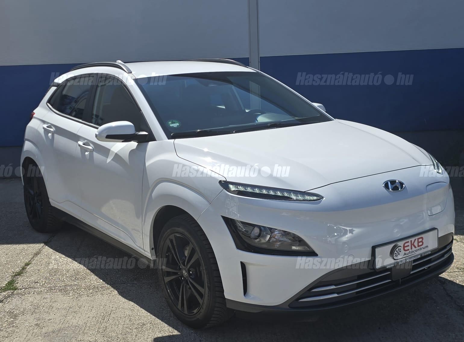 HYUNDAI KONA 2022/12 - 1
