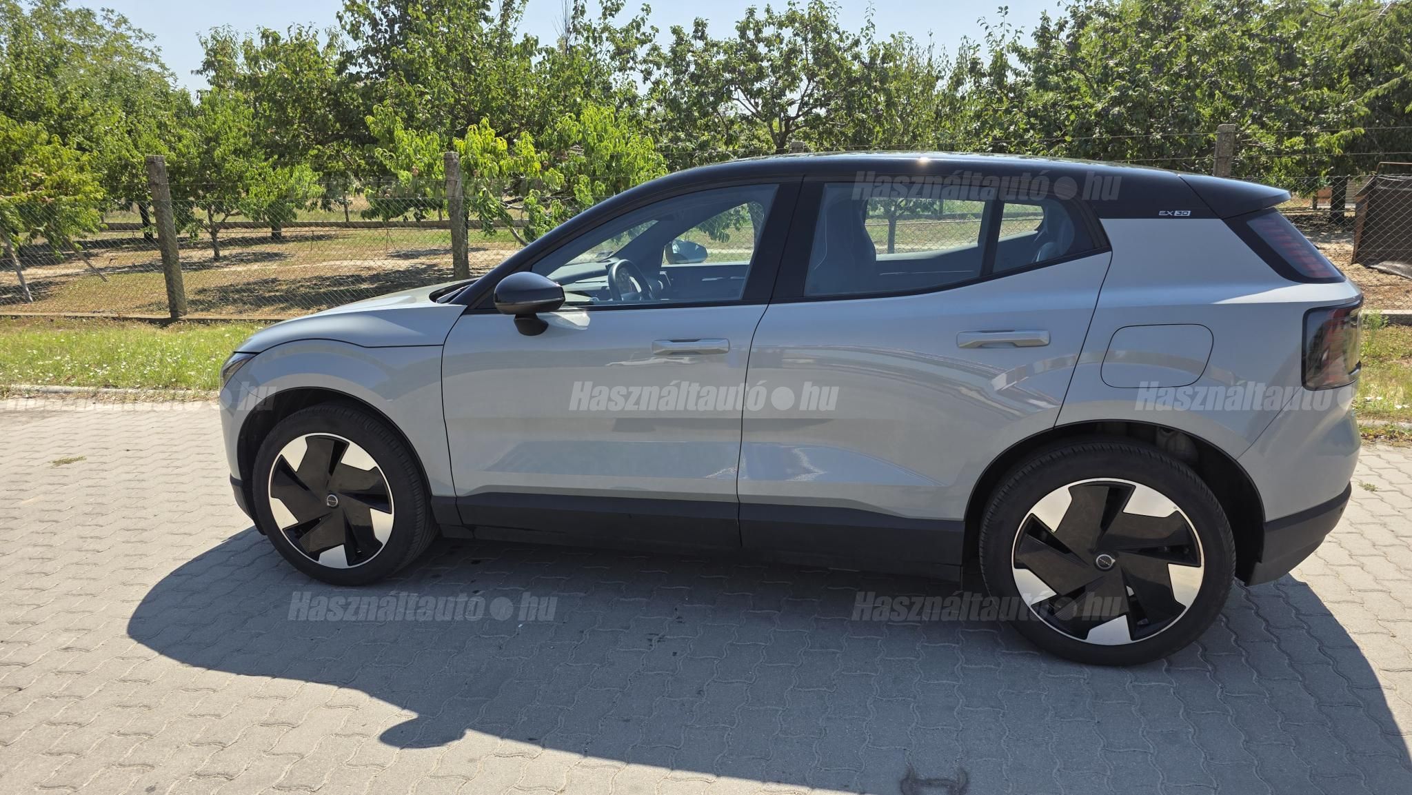 VOLVO EX30 2024/5 - 1