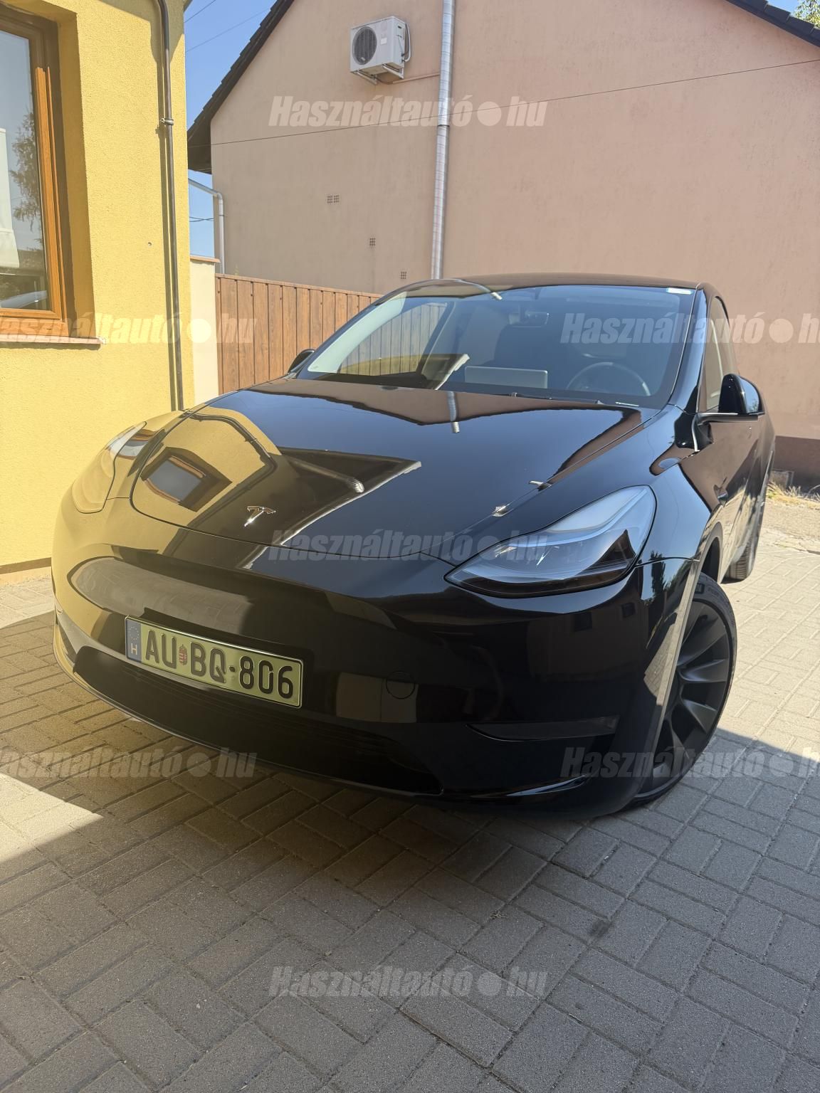 TESLA MODEL Y 2023/2 - 1