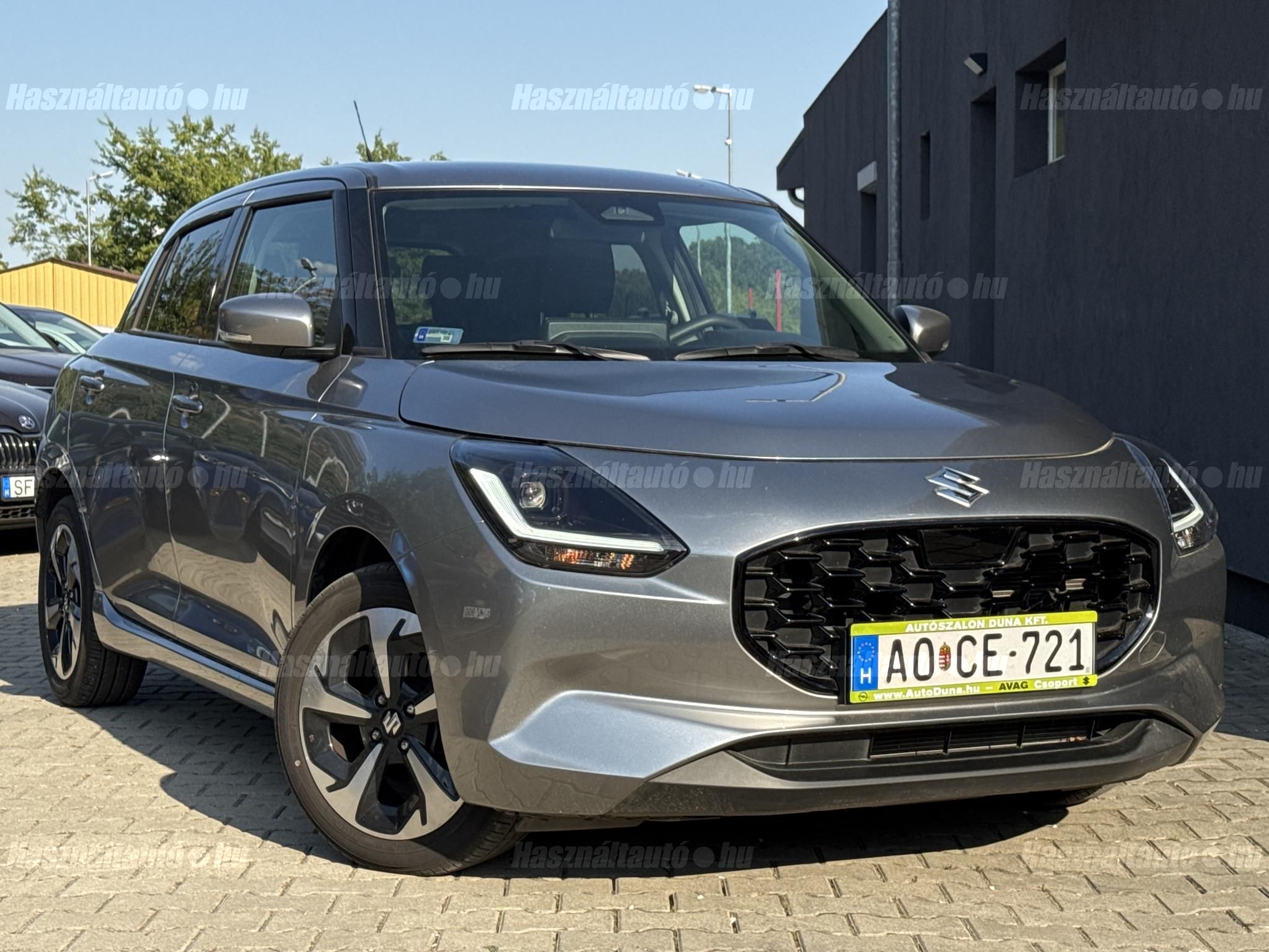 SUZUKI SWIFT 2025/6 - 1