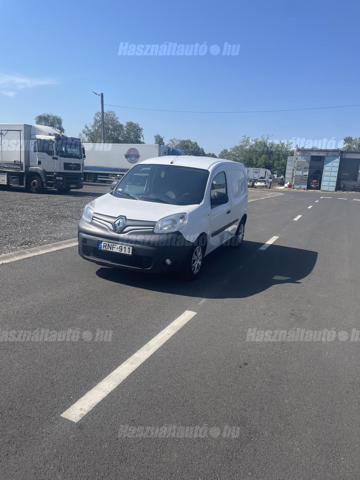 RENAULT KANGOO 2019/7 - 1