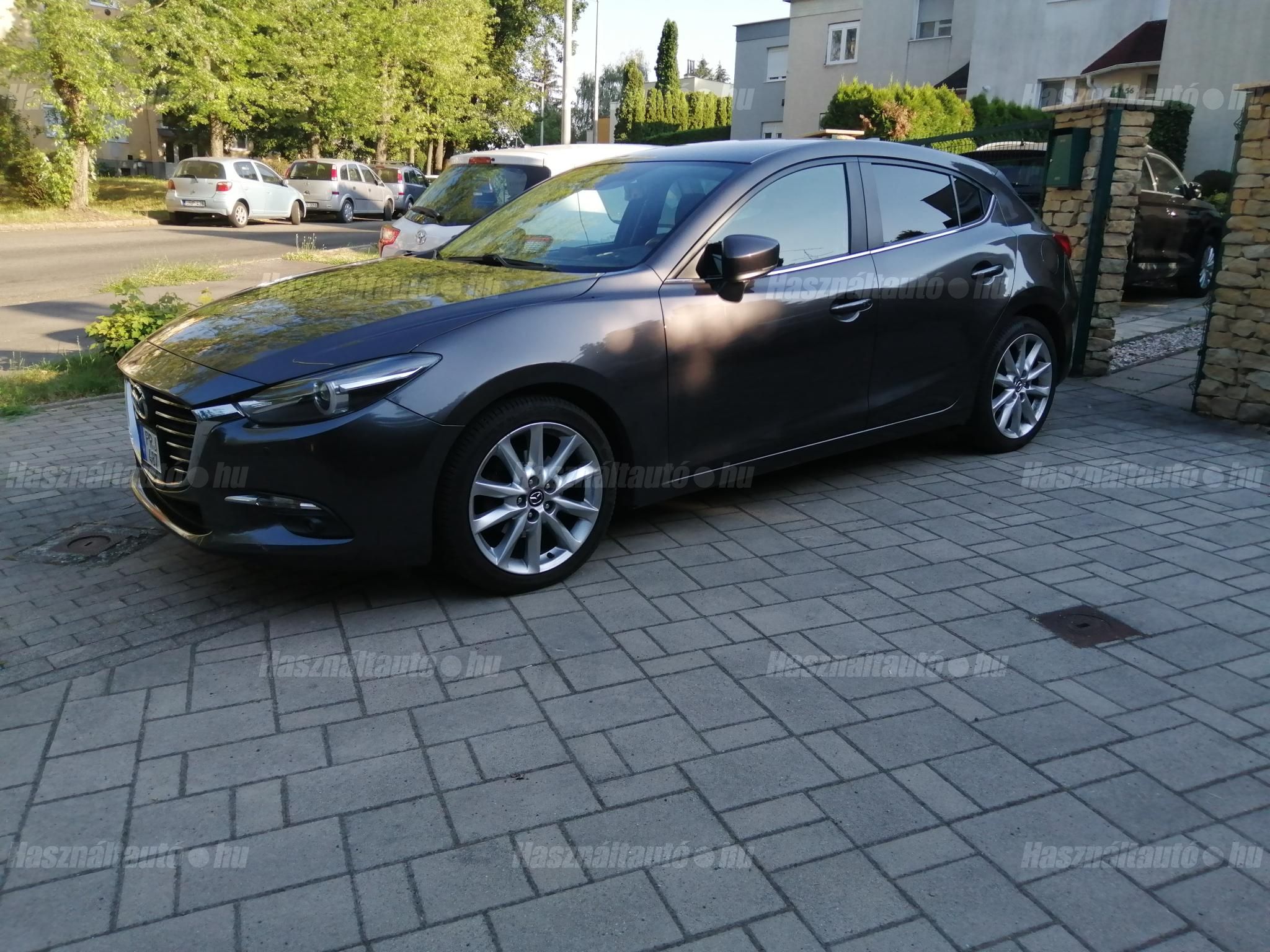 MAZDA 3 2018/2 - 1