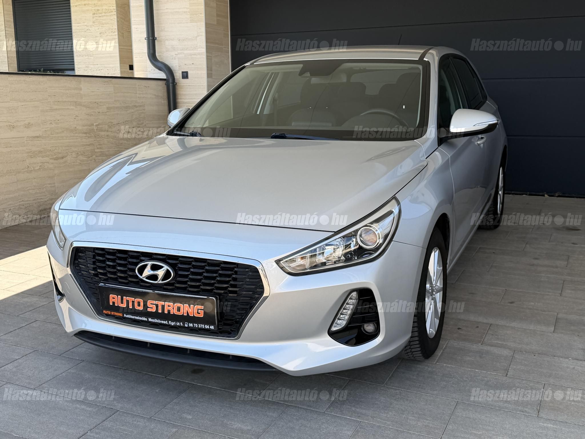 HYUNDAI I30 2018/5 - 1