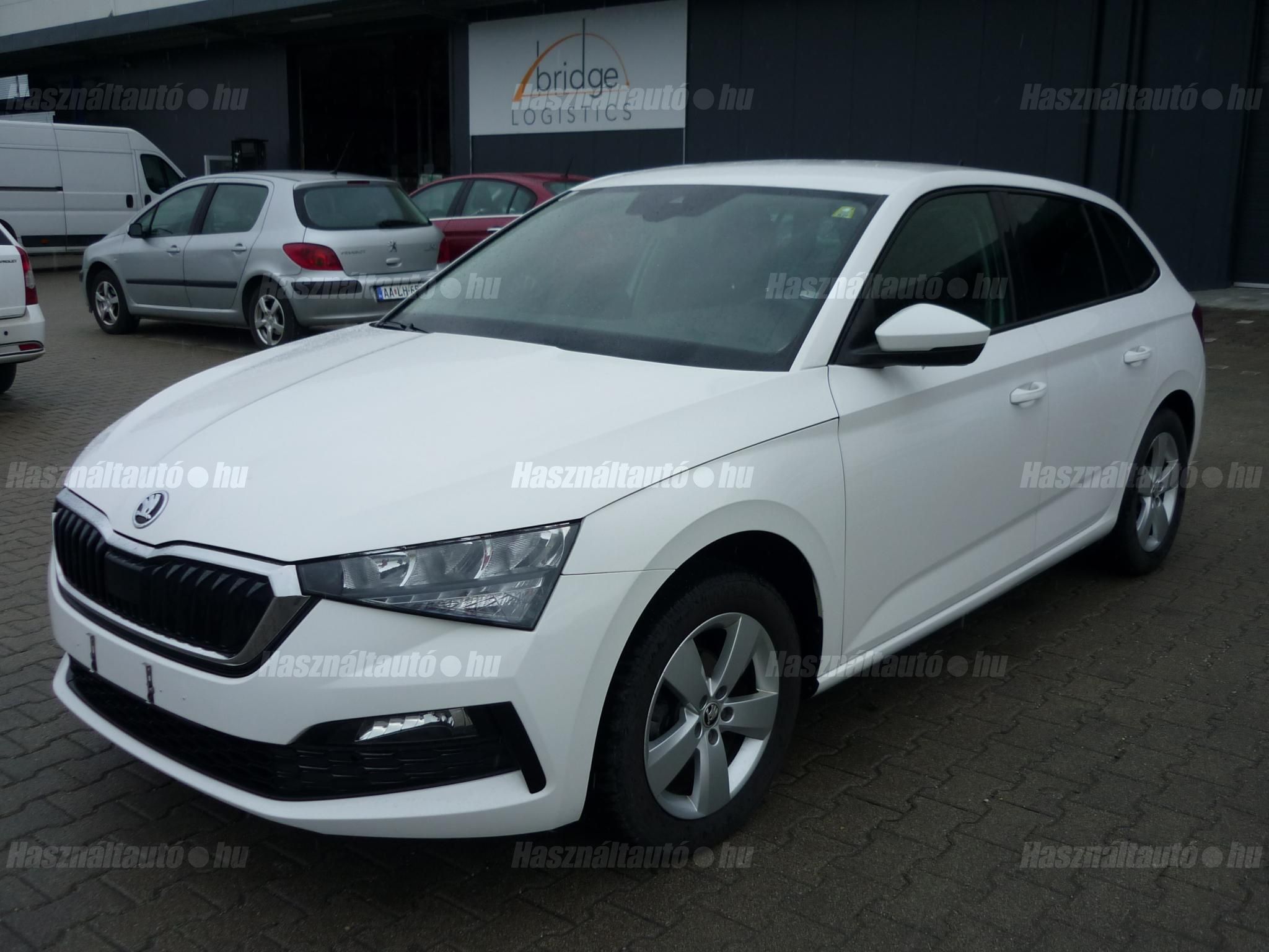 SKODA SCALA 2023/8 - 1
