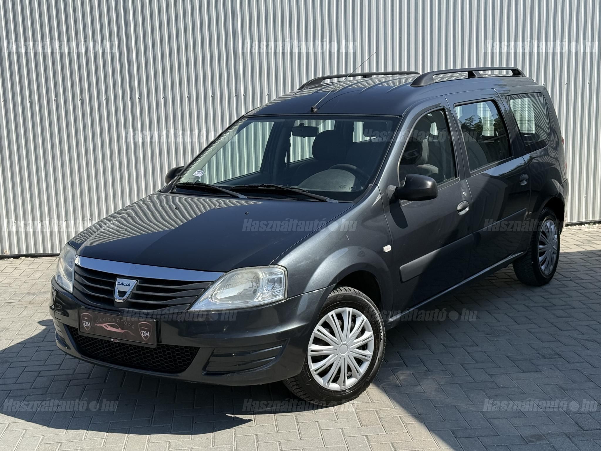 DACIA LOGAN 2009/12 - 1