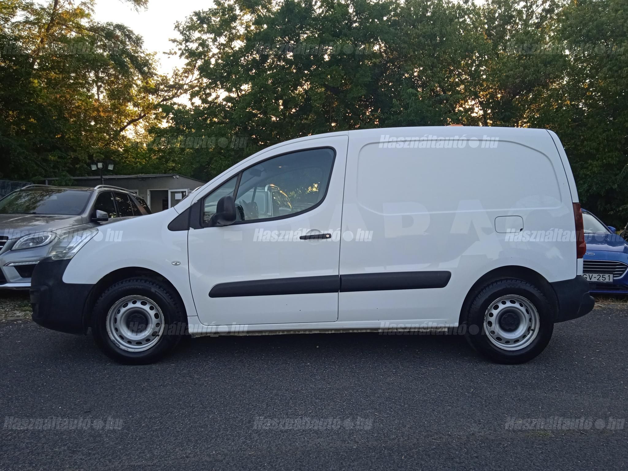 PEUGEOT PARTNER 2017/7 - 1