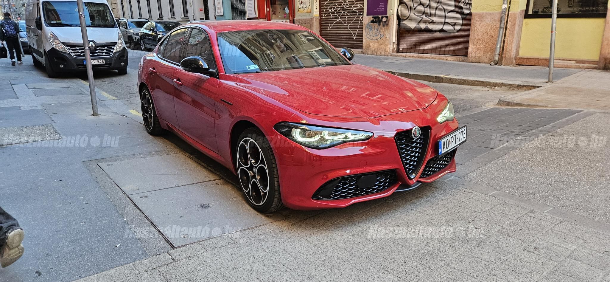 ALFA ROMEO GIULIA 2023/11 - 1