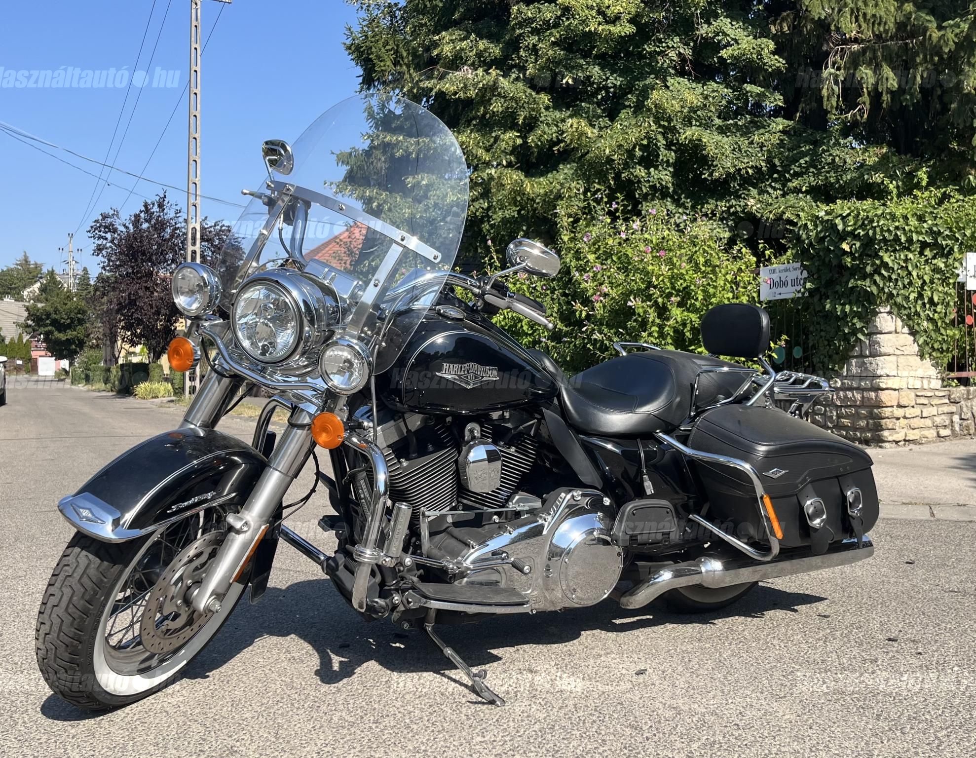 HARLEY-DAVIDSON ROAD KING CLASSIC 2016 - 1
