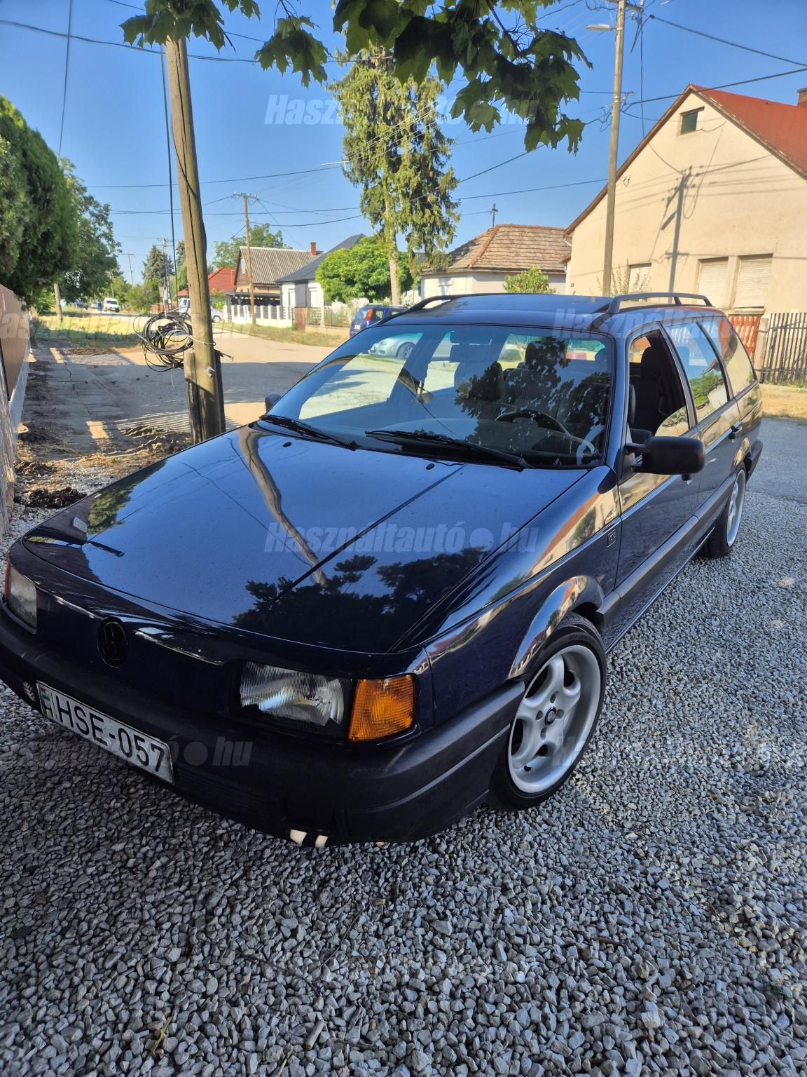 VOLKSWAGEN PASSAT III 1992 - 1