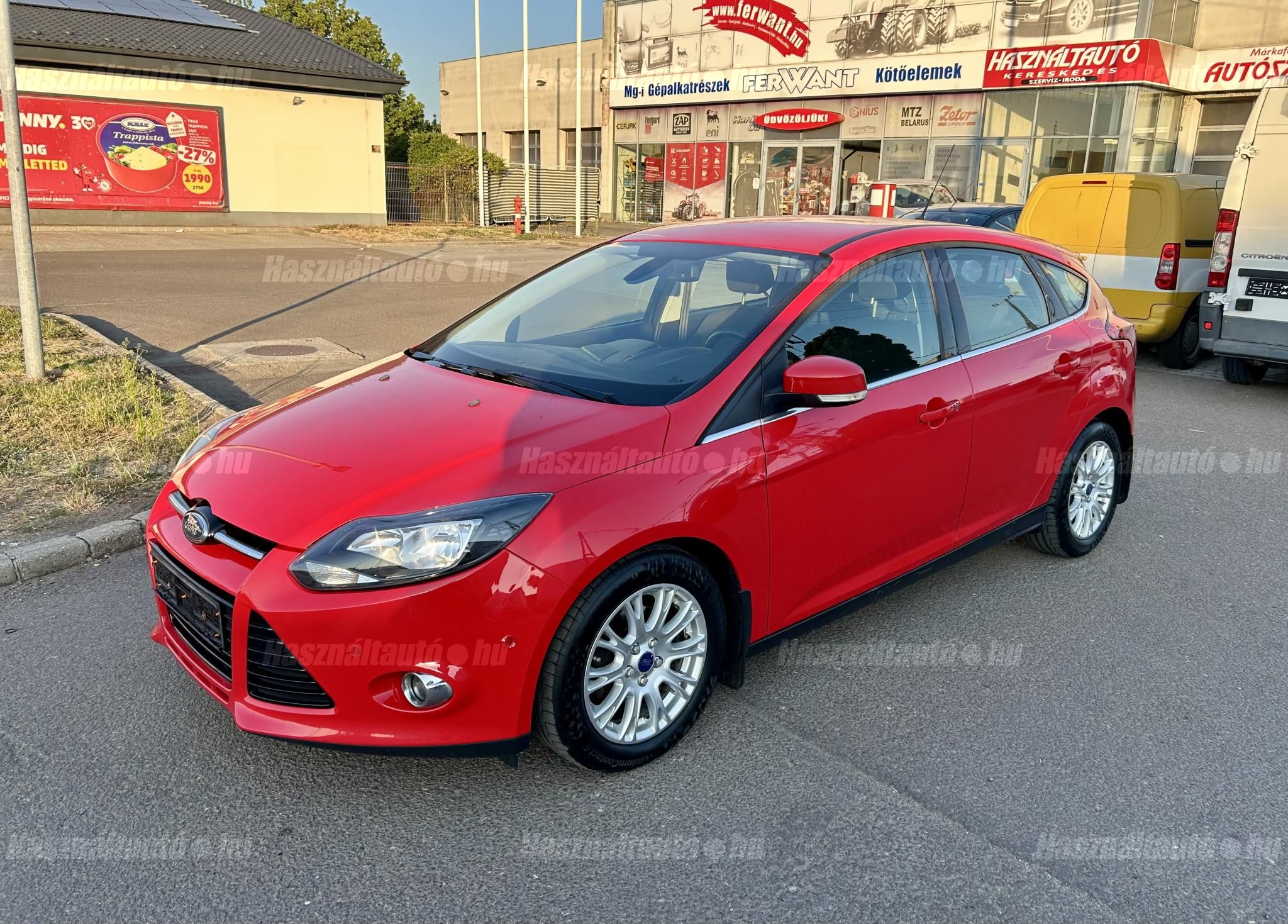 FORD FOCUS 2012/6 - 1