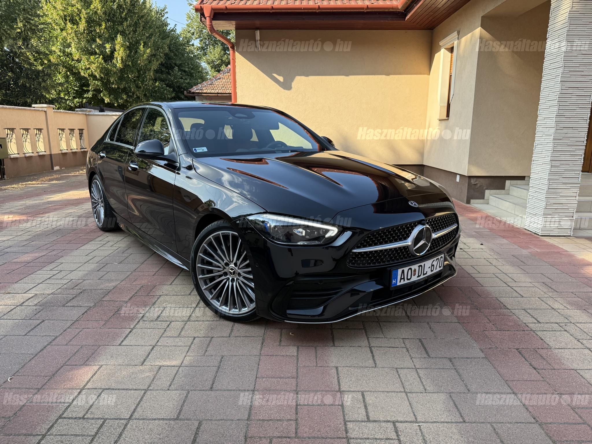 MERCEDES-BENZ C 220 2025/7 - 1