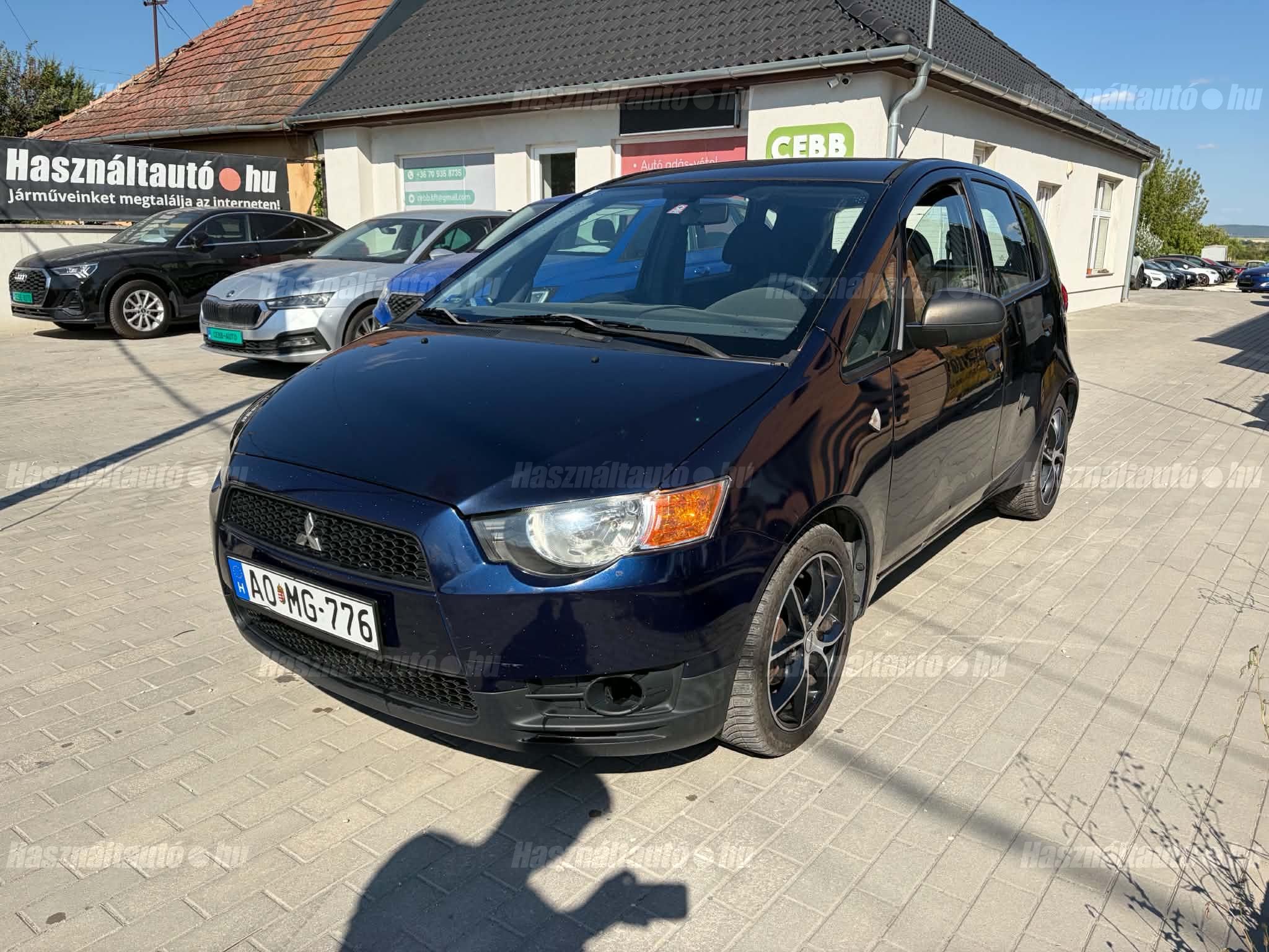 MITSUBISHI COLT 2012/8 - 1