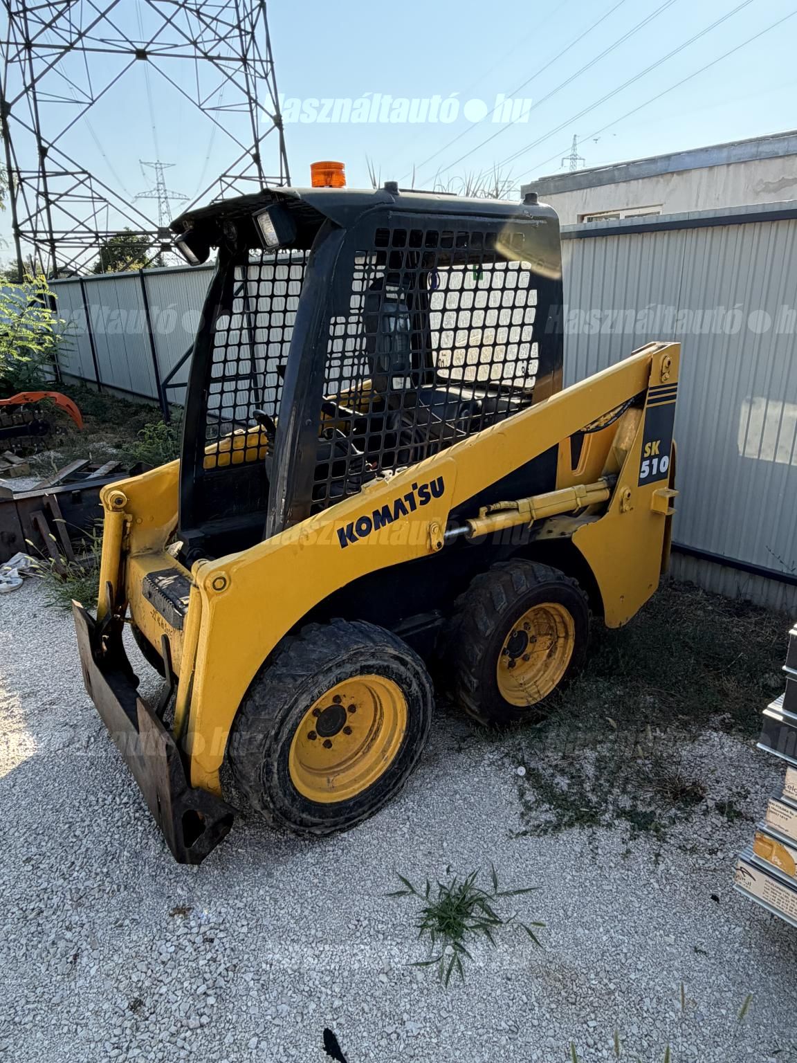 KOMATSU 2007/2 - 1