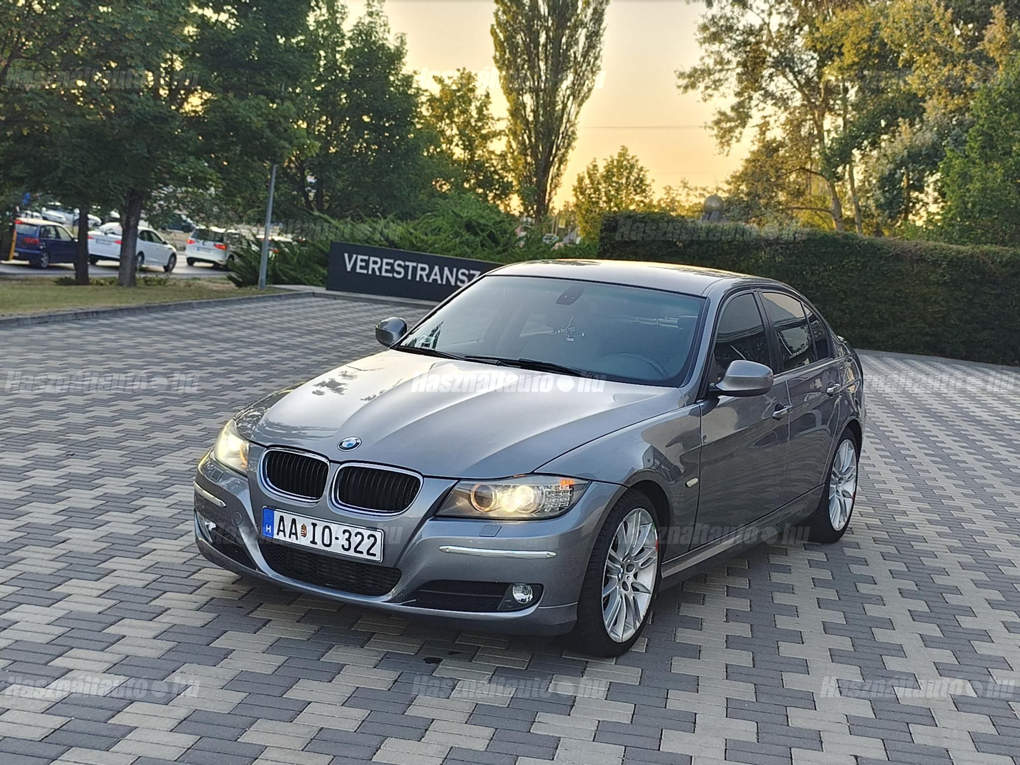 BMW 320 2011/10 - 1