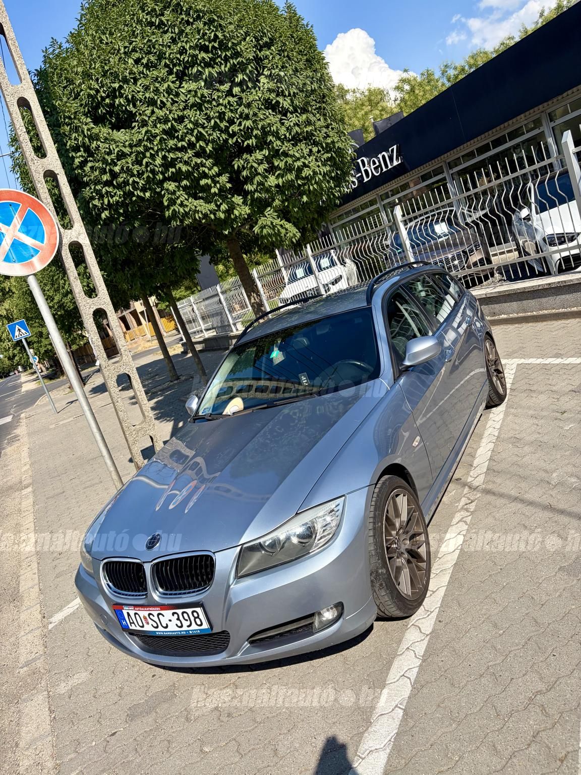 BMW 320 2009/8 - 1