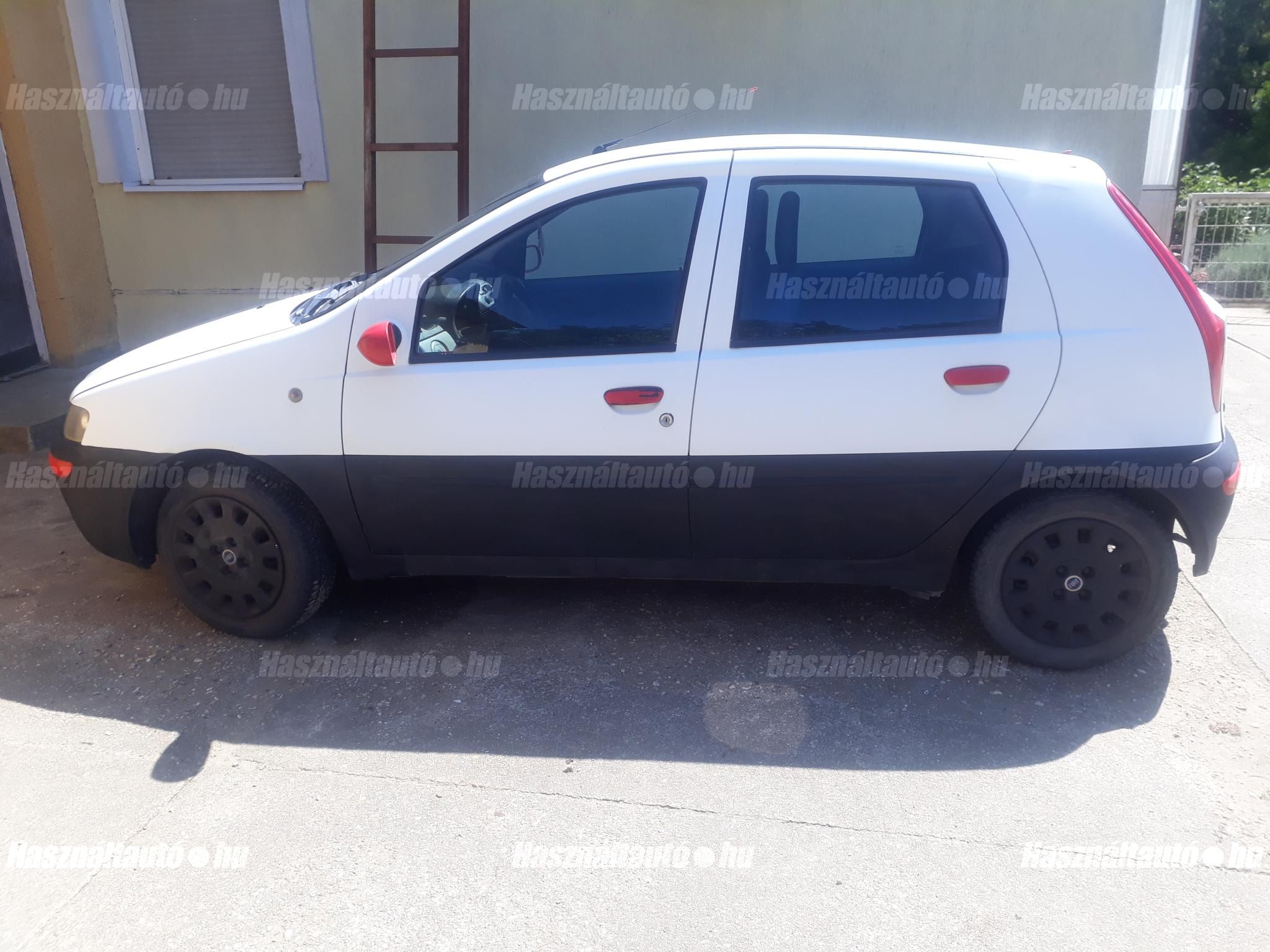 FIAT PUNTO 2003/12 - 1
