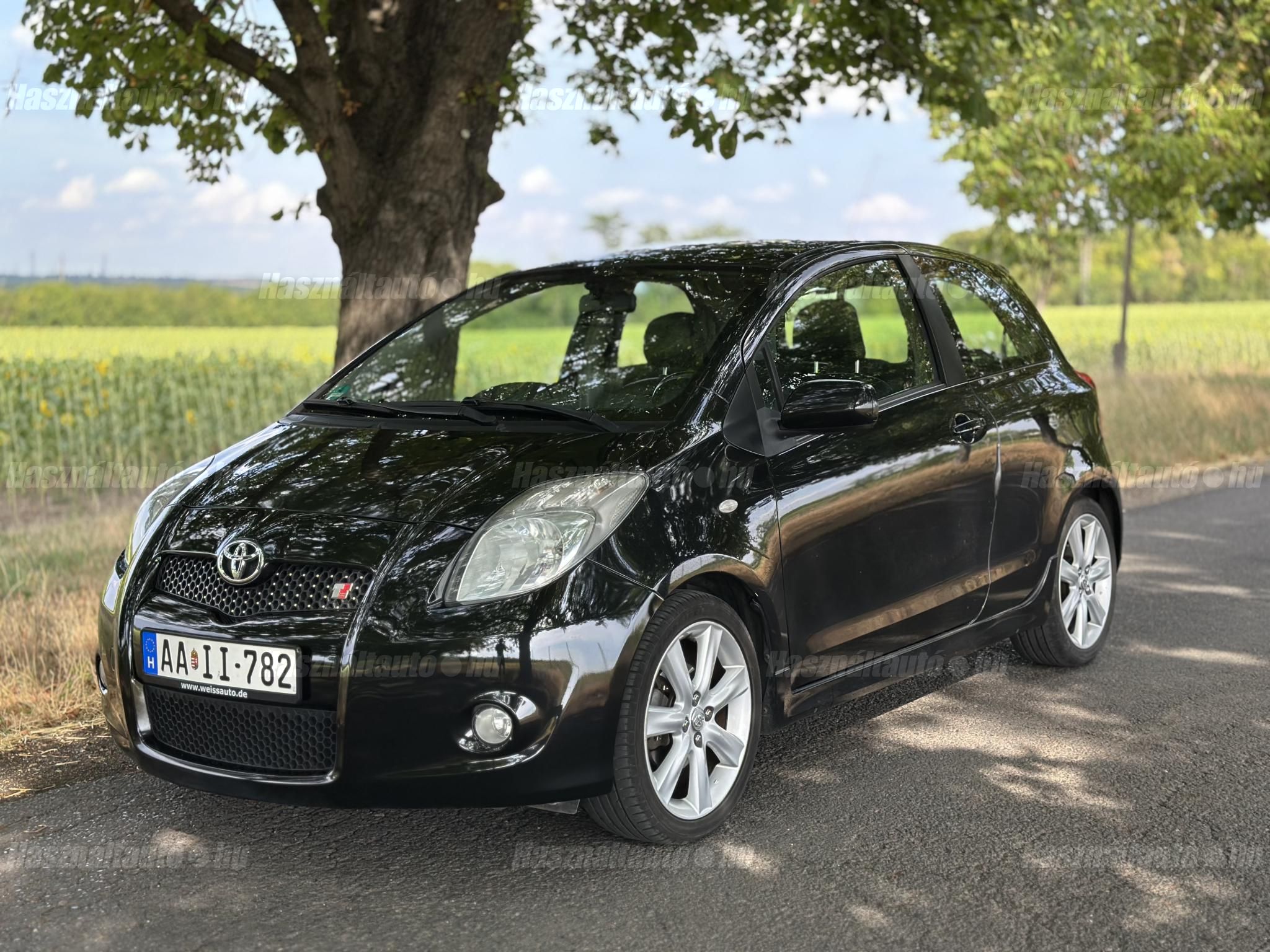 TOYOTA YARIS 2007/2 - 1