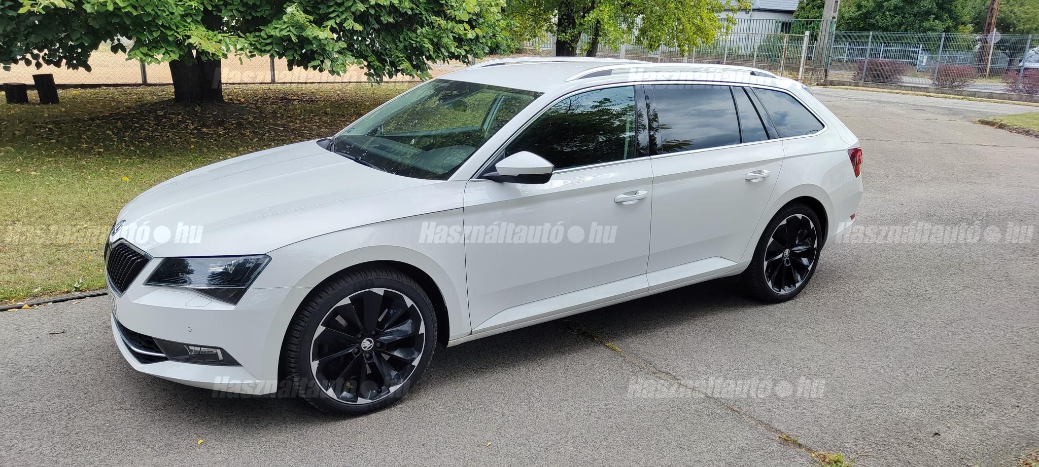 SKODA SUPERB 2018/1 - 1