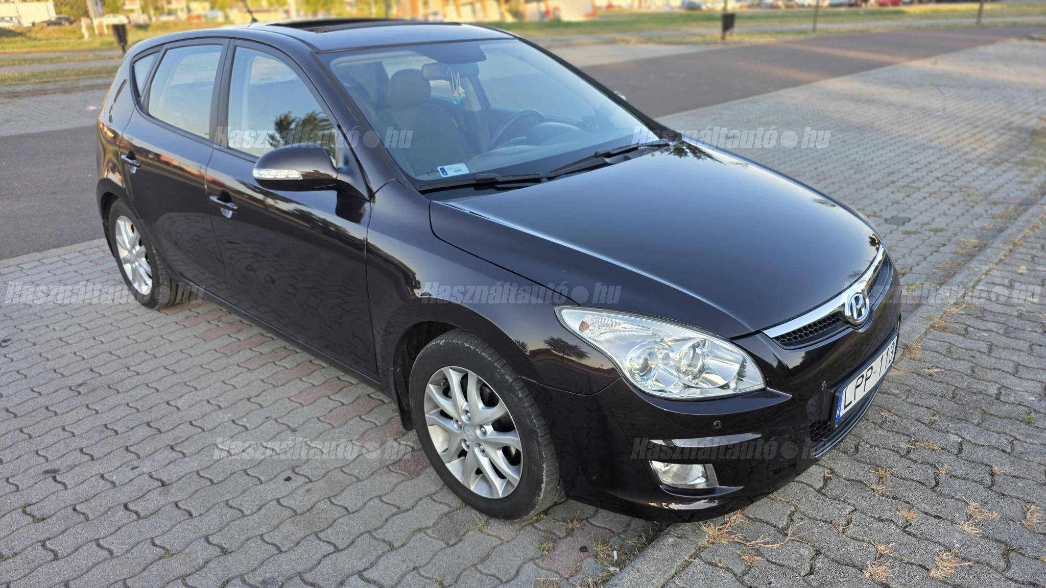 HYUNDAI I30 2009/11 - 1