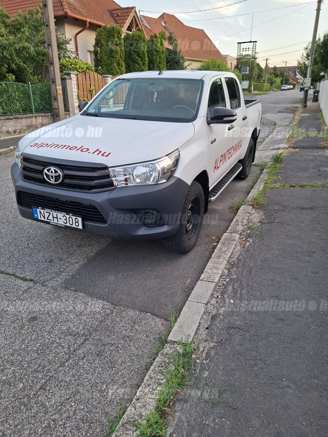 TOYOTA HILUX 2016/11 - 1