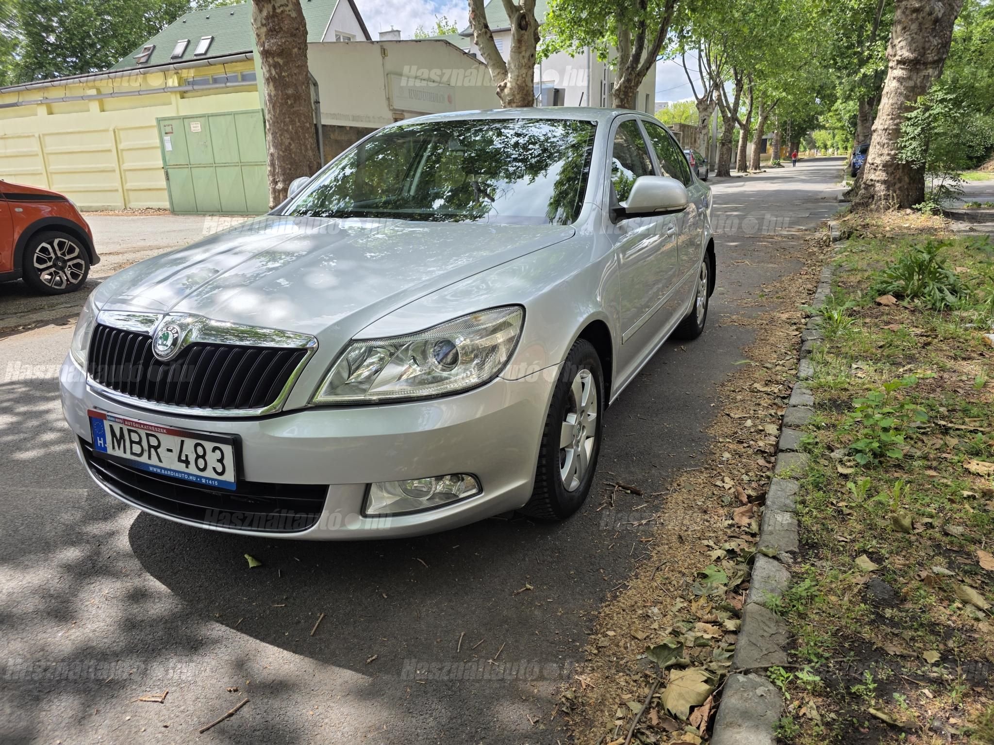 SKODA OCTAVIA 2012/6 - 1
