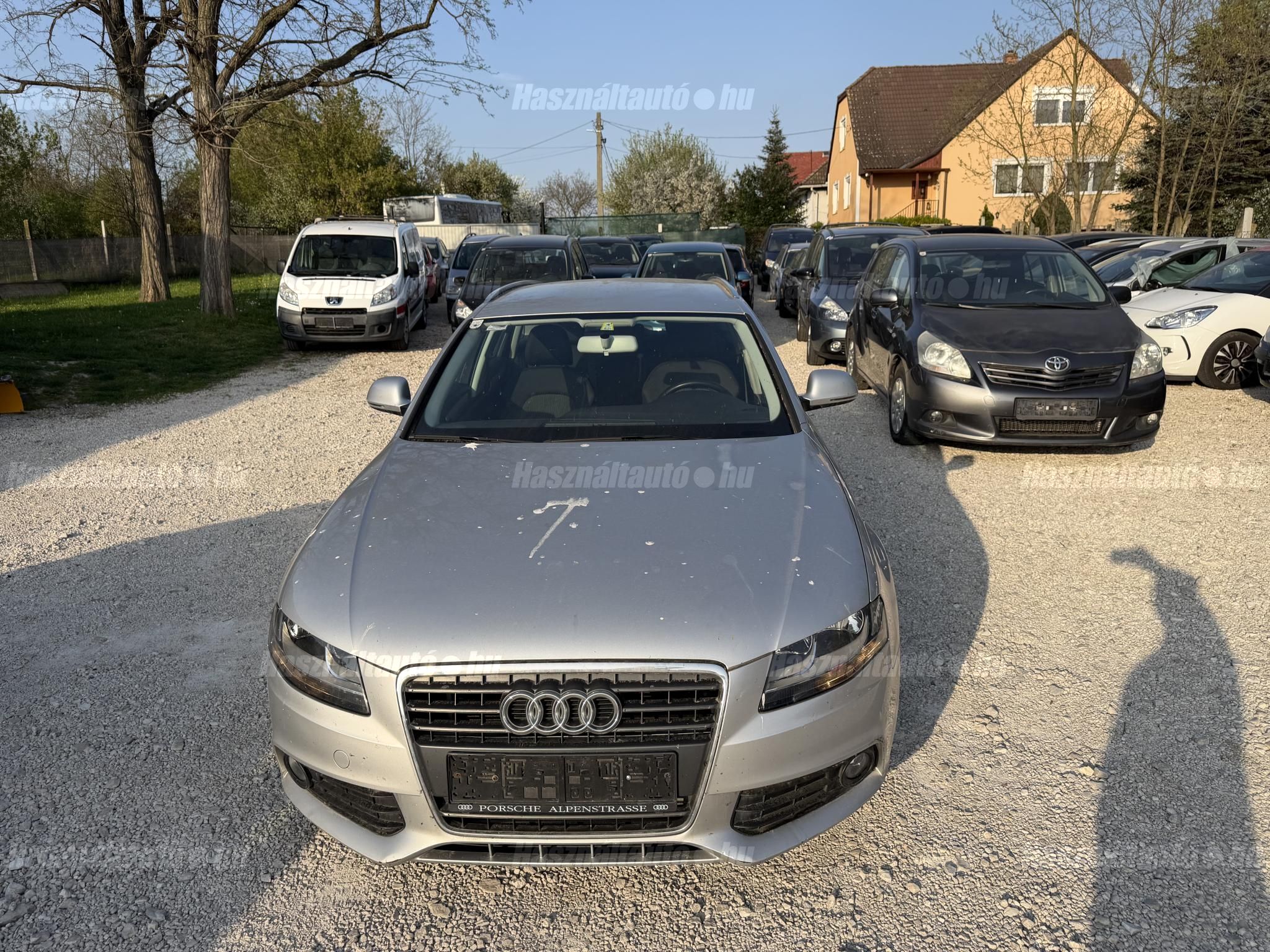 AUDI A4 2008/8 - 1