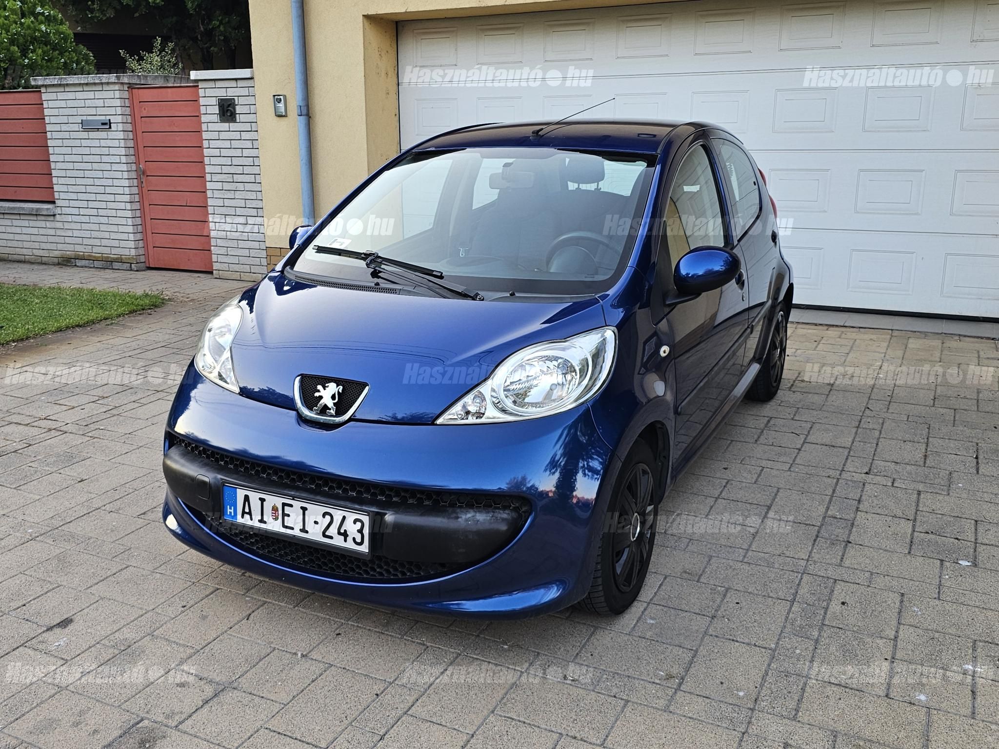 PEUGEOT 107 2006/12 - 1