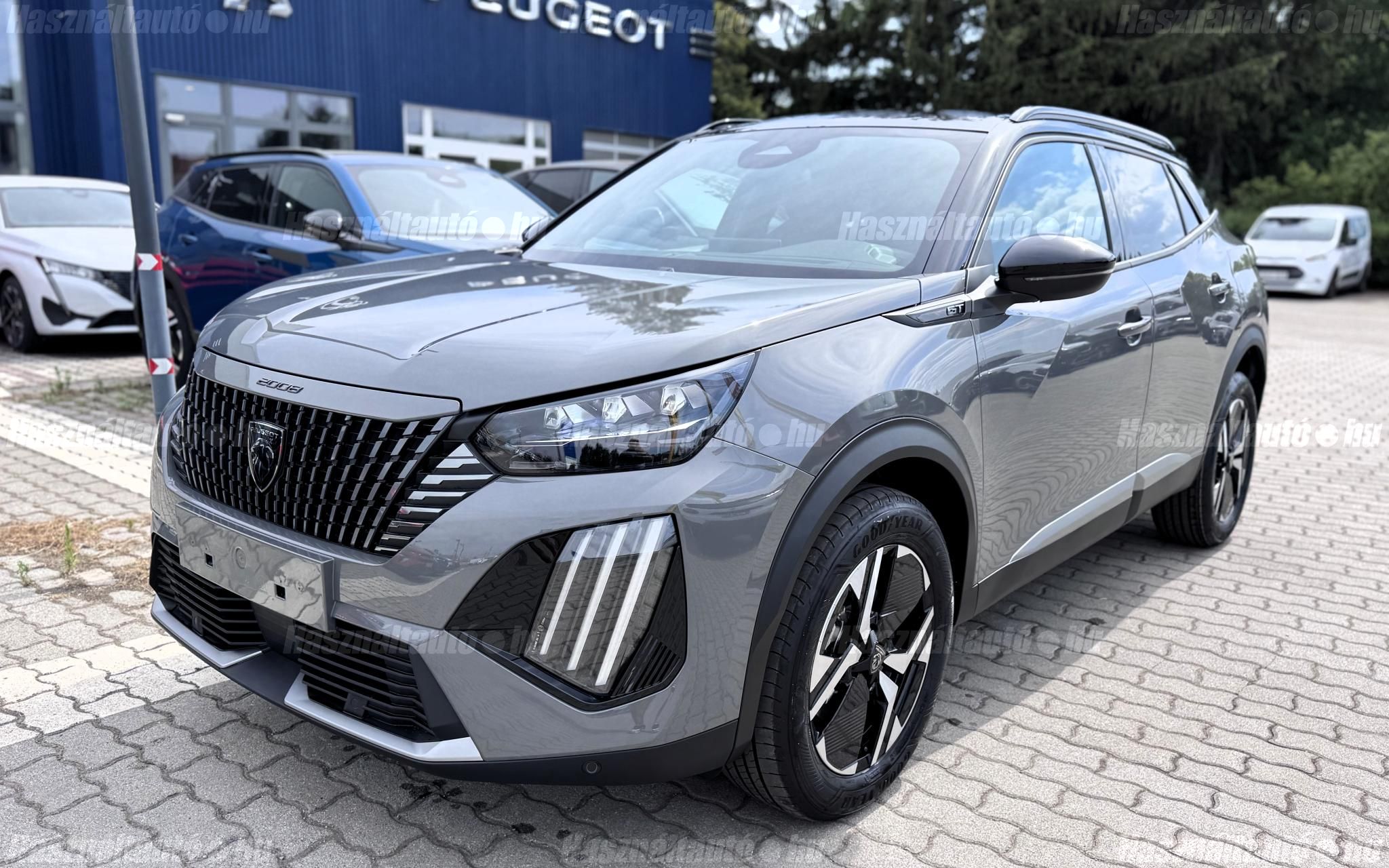 PEUGEOT 2008 2026/5 - 1