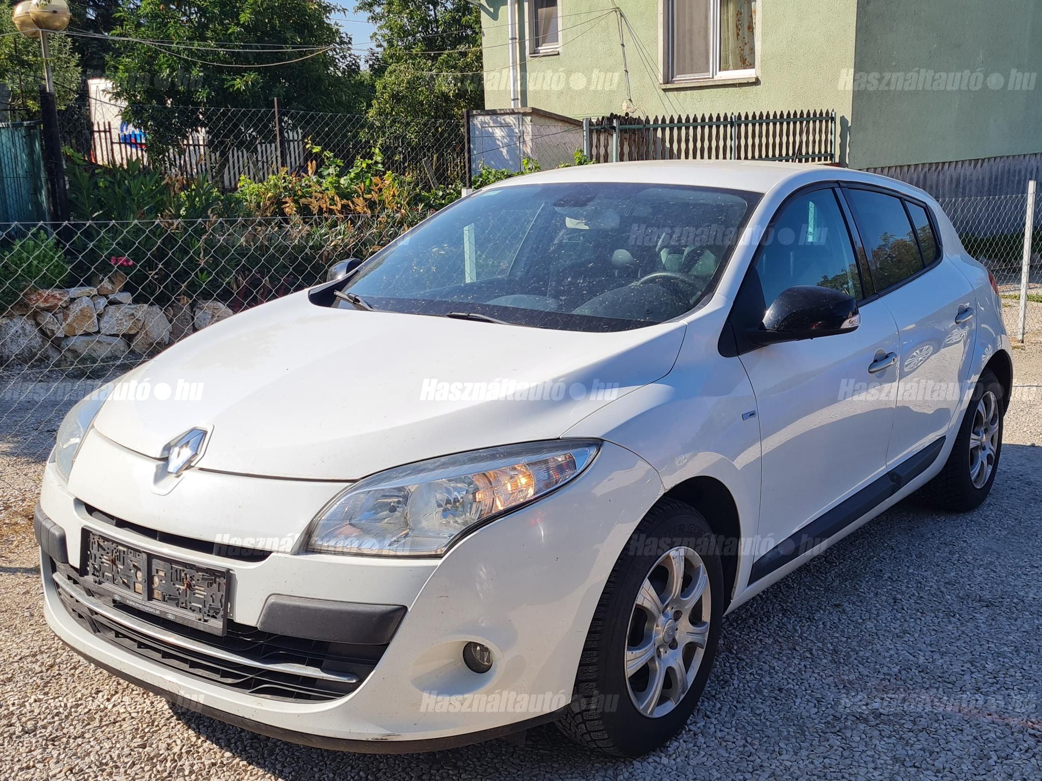 RENAULT MEGANE 2011/6 - 1
