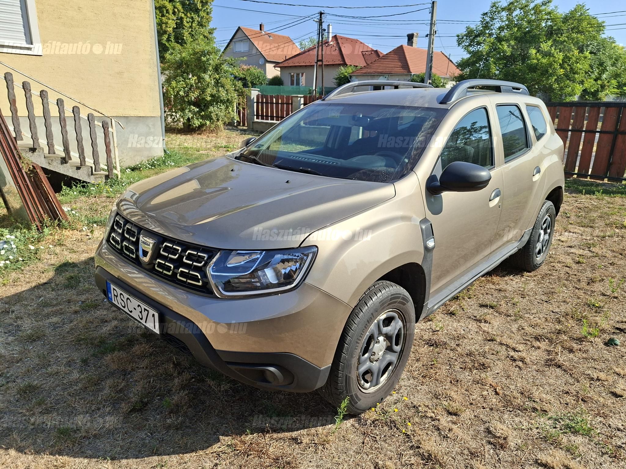 DACIA DUSTER 2019/9 - 1