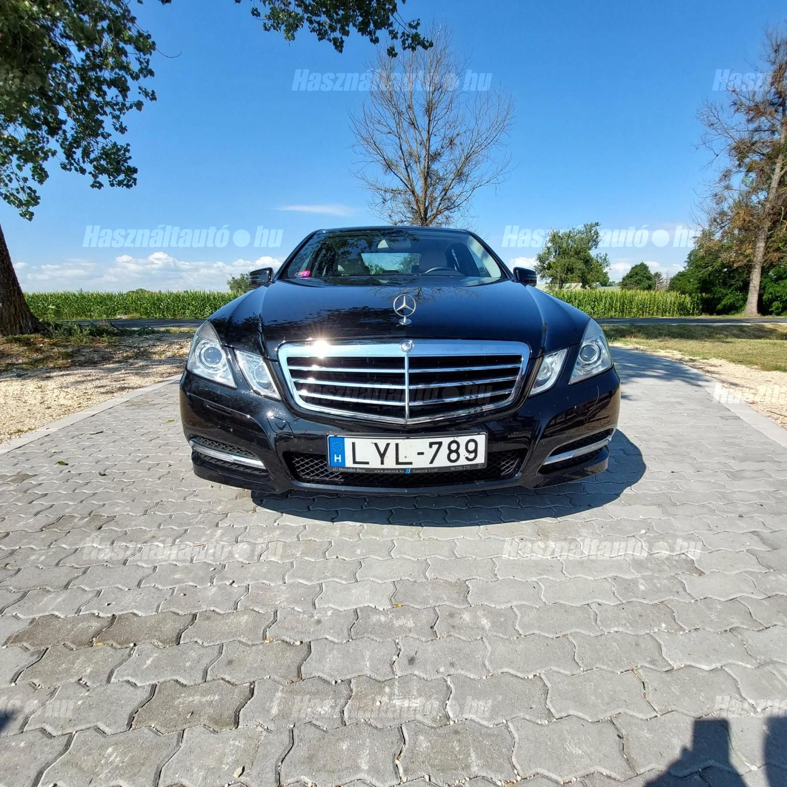 MERCEDES-BENZ E 220 2011 - 1