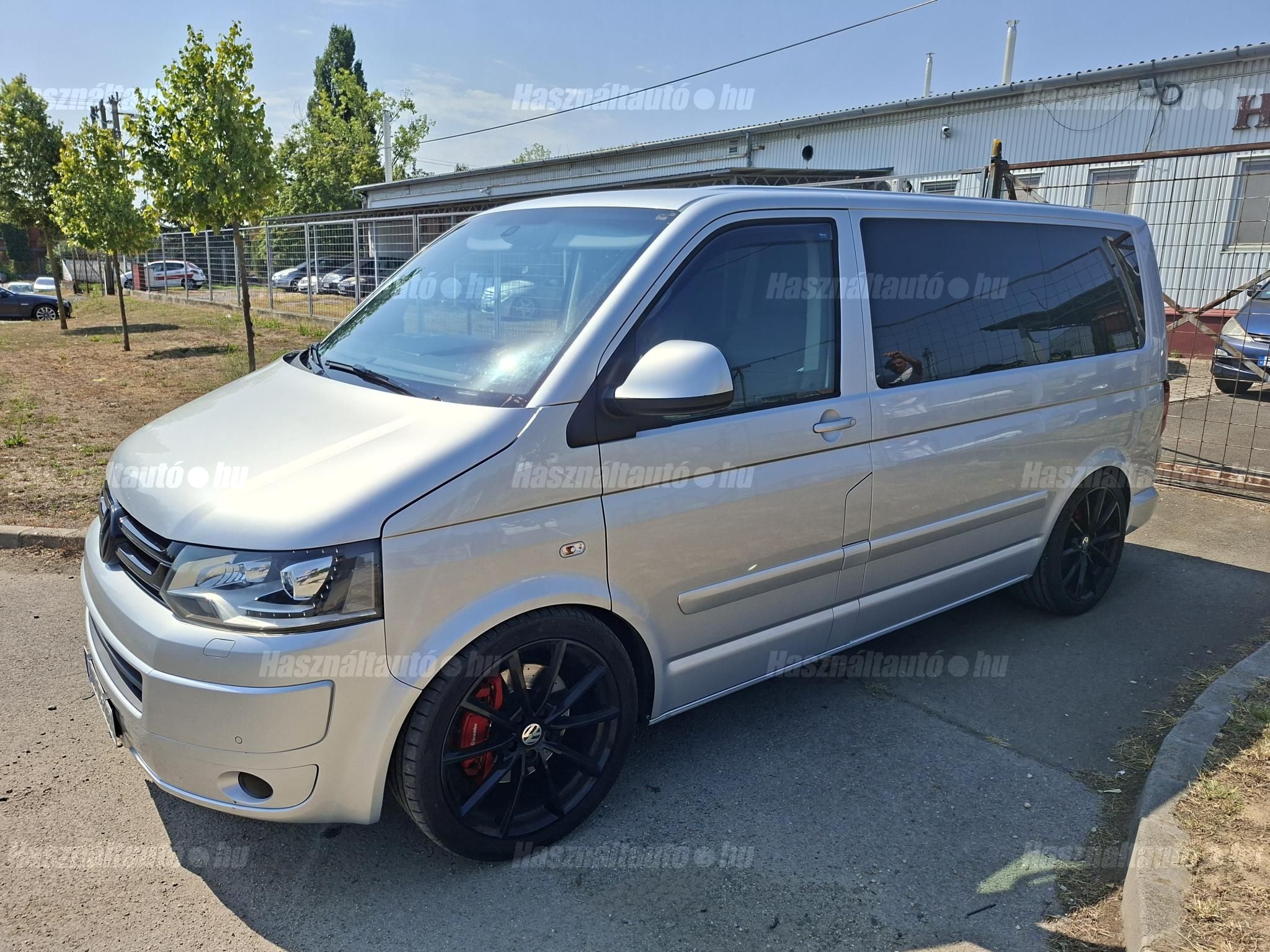 VOLKSWAGEN MULTIVAN 2015/9 - 1