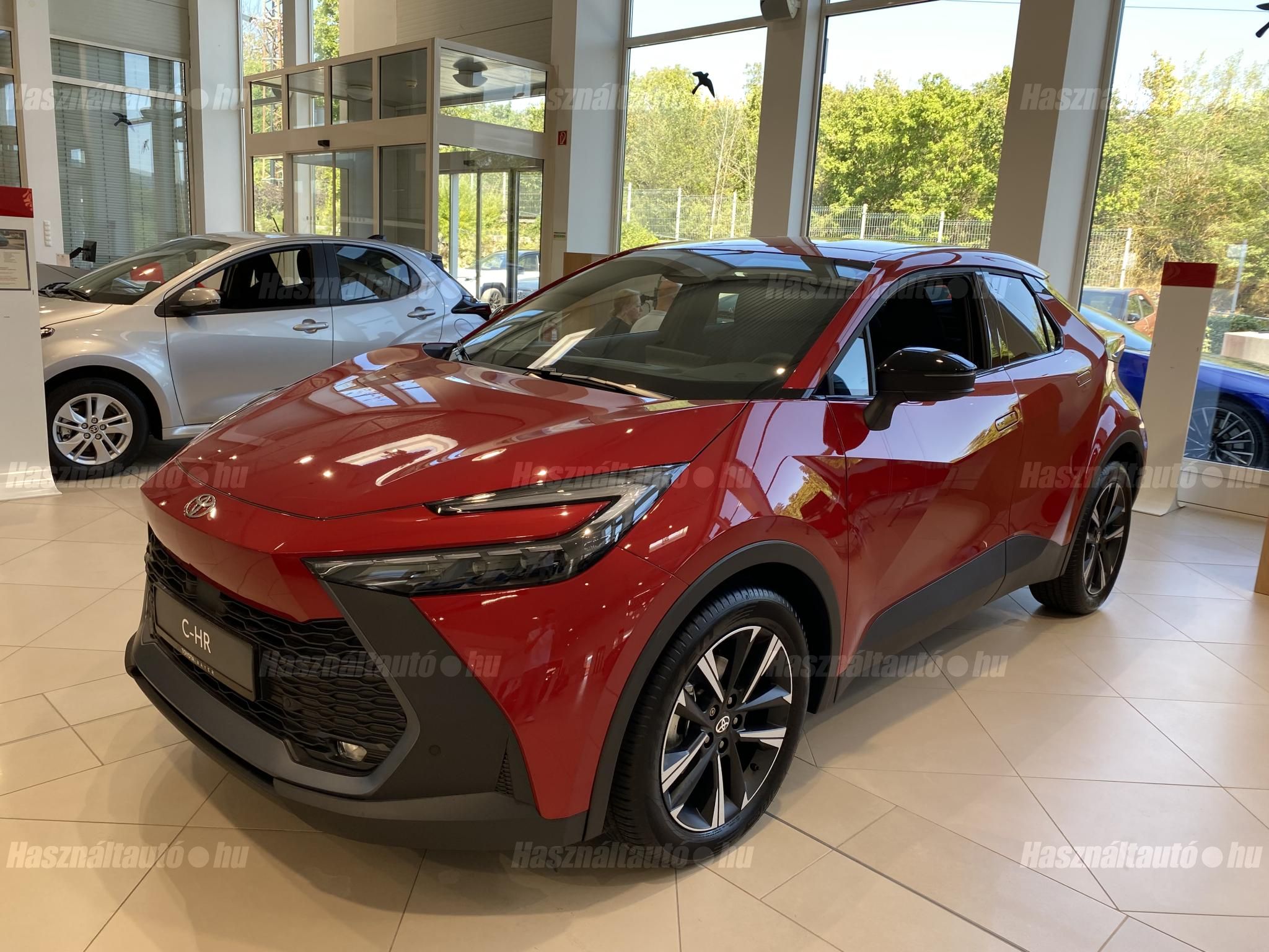 TOYOTA C-HR 2026/8 - 1
