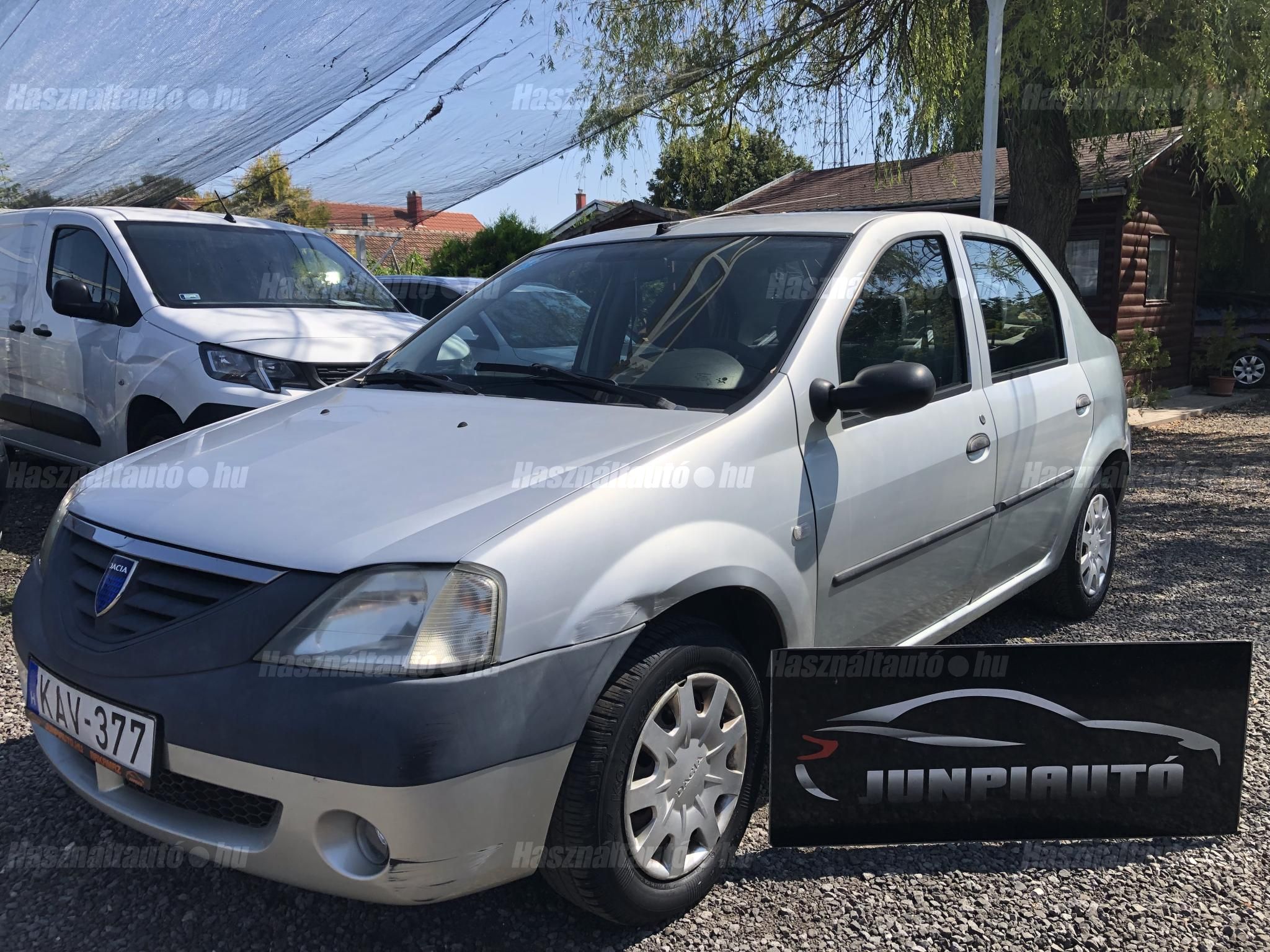 DACIA LOGAN 2005/11 - 1