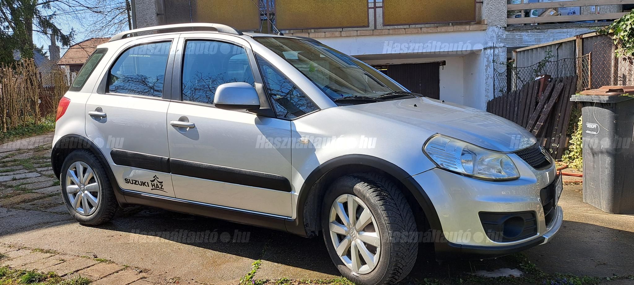 SUZUKI SX4 2012/9 - 1