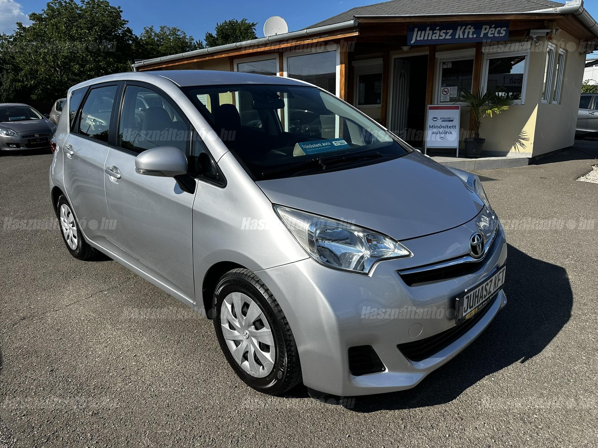 TOYOTA VERSO-S 2012/1 - 1