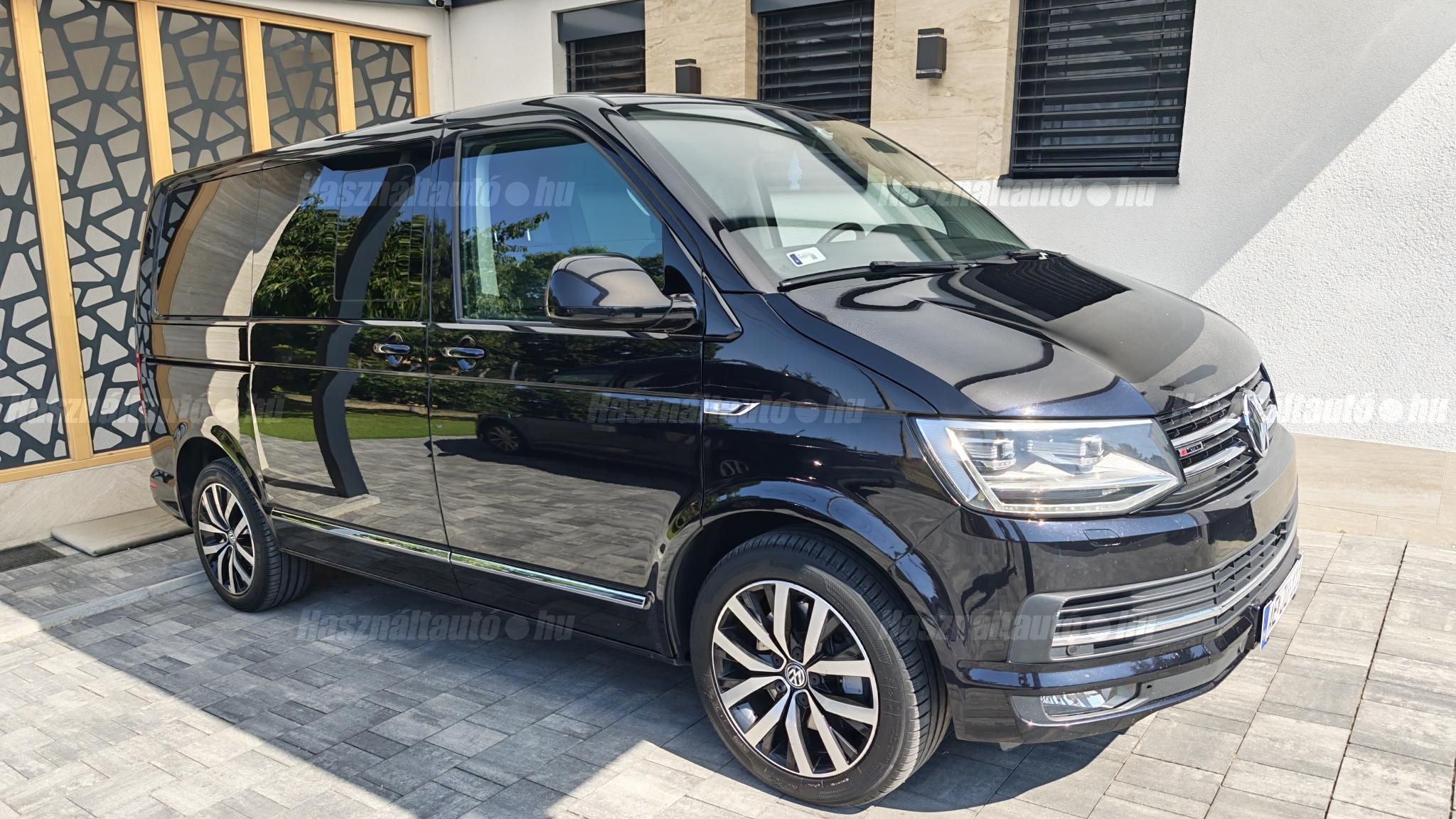 VOLKSWAGEN MULTIVAN 2016/8 - 1