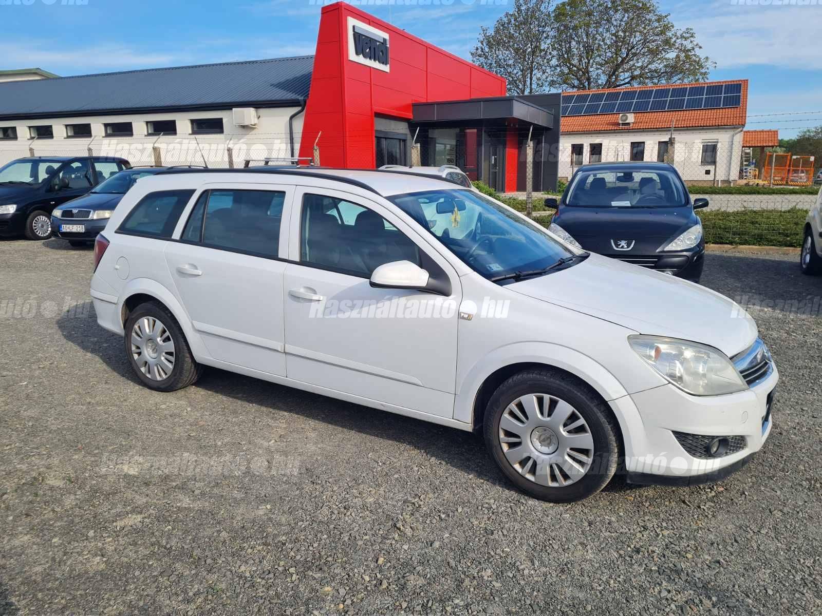 OPEL ASTRA H 2008/9 - 1