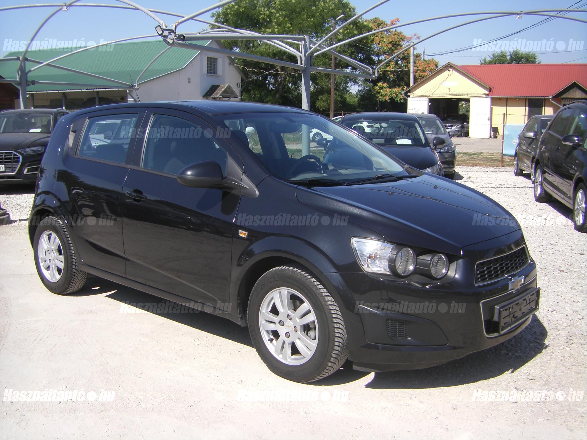 CHEVROLET AVEO 2013/5 - 1