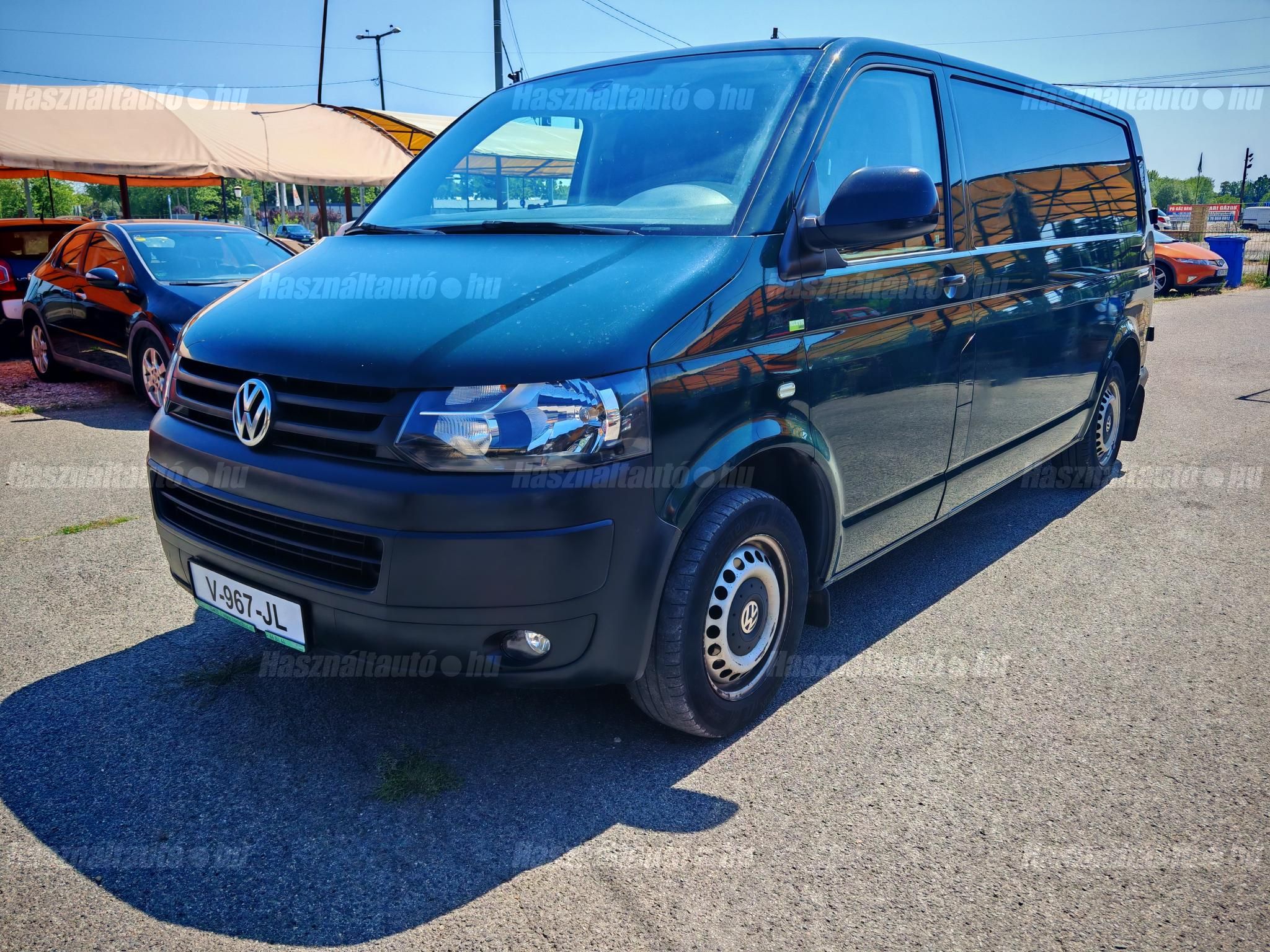 VOLKSWAGEN TRANSPORTER T5 2013/8 - 1