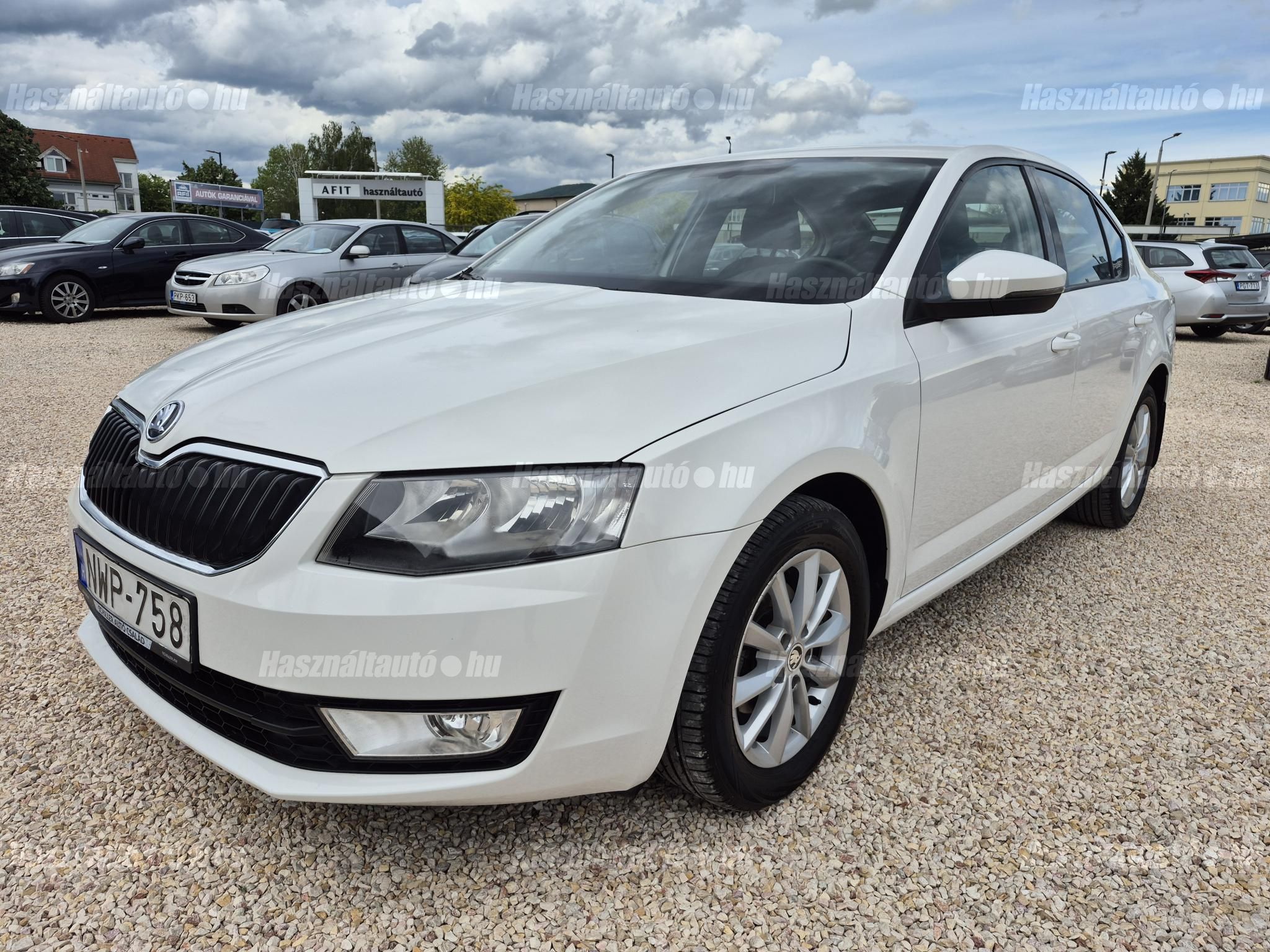 SKODA OCTAVIA 2016/10 - 1